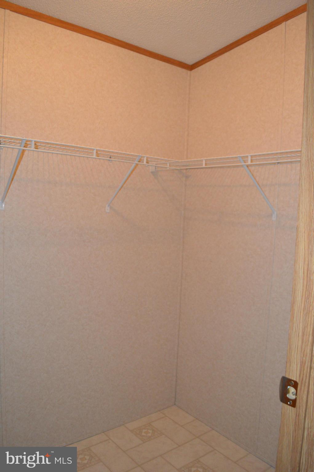 BOONES ESTATES - Residential