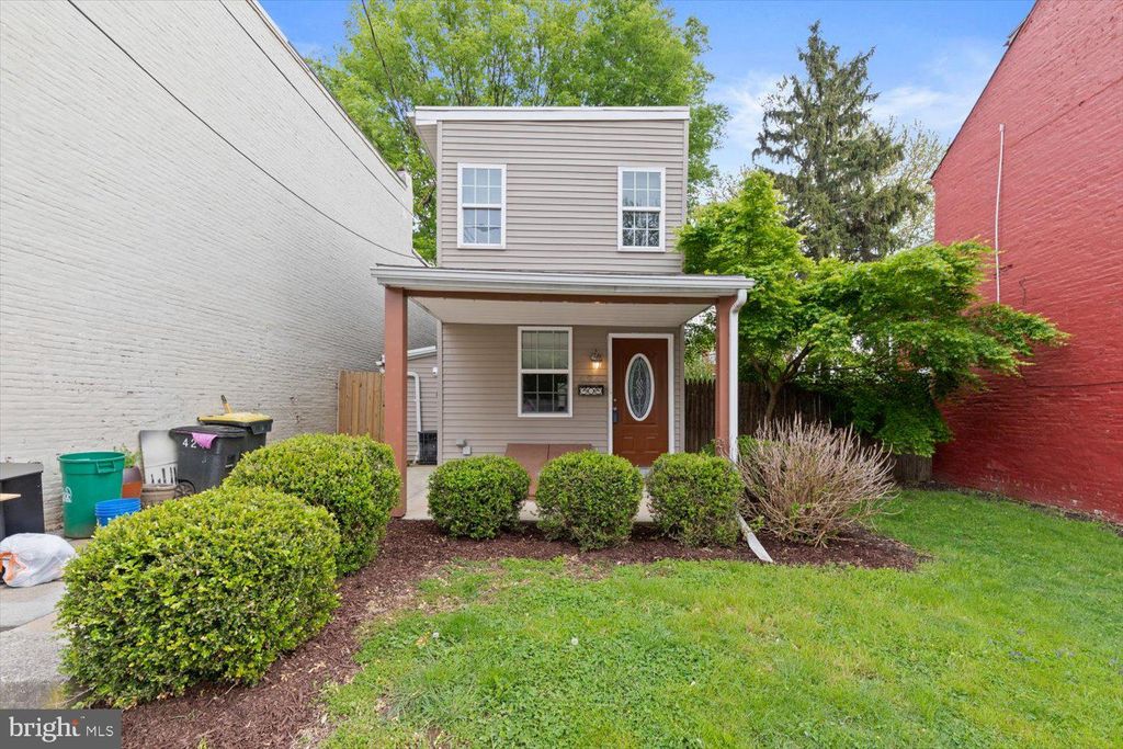 Photo of 424 LAFAYETTE ST, LANCASTER, PA 17603 (MLS # PALA2034132)