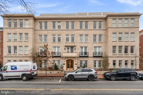 MLS: DCDC2276926