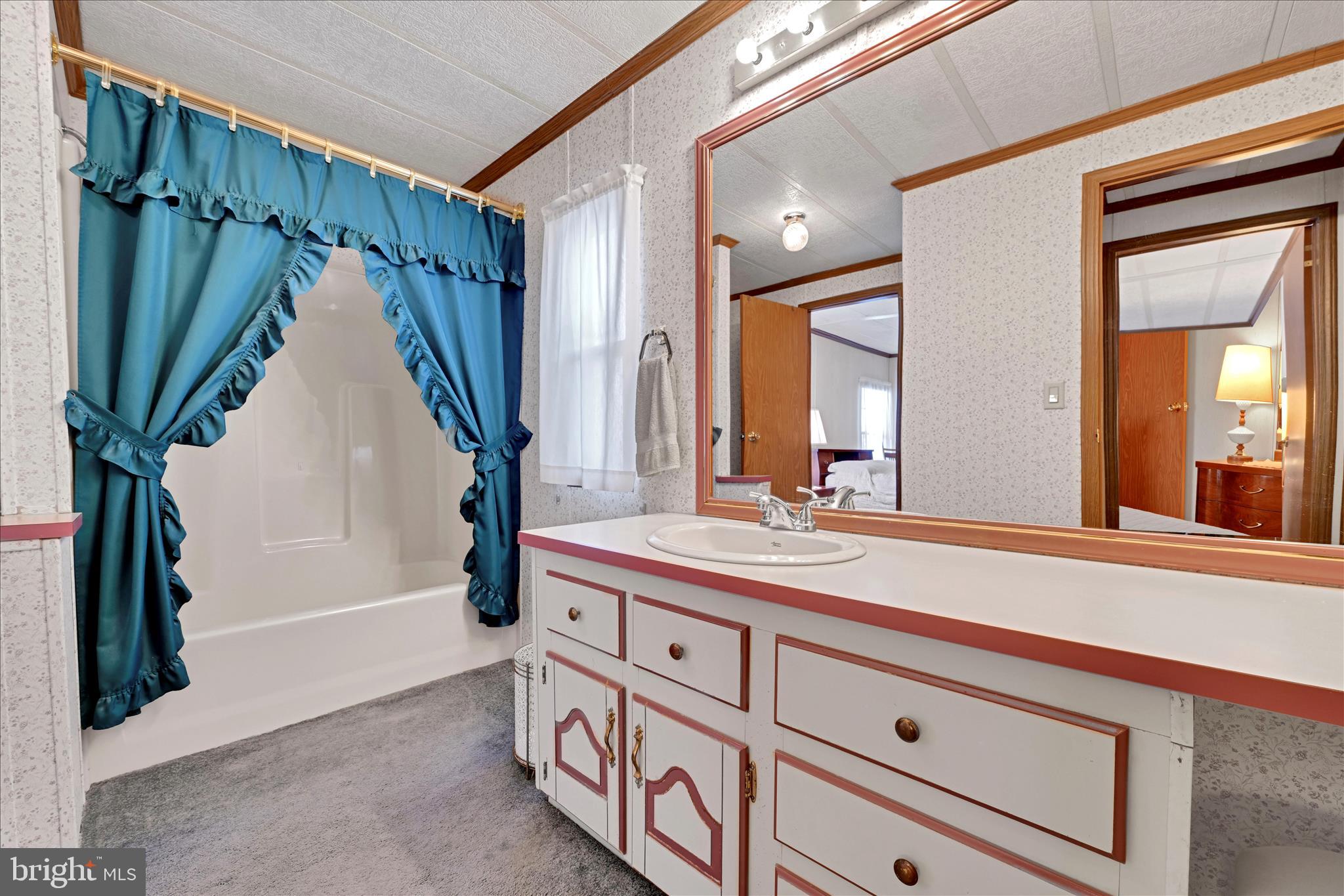 NORTHCREST ACRES MH PARK - Residential