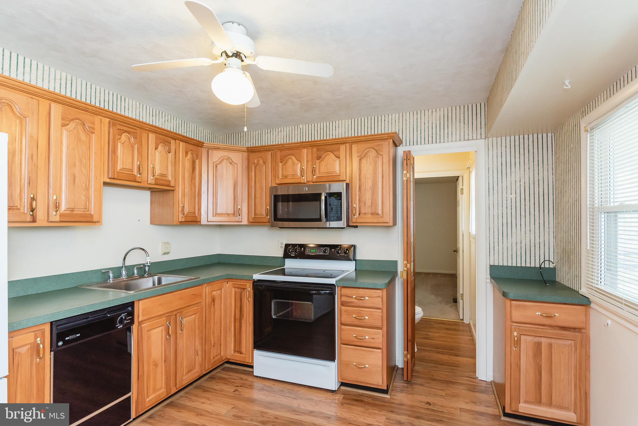 EDGE MEAD - Residential