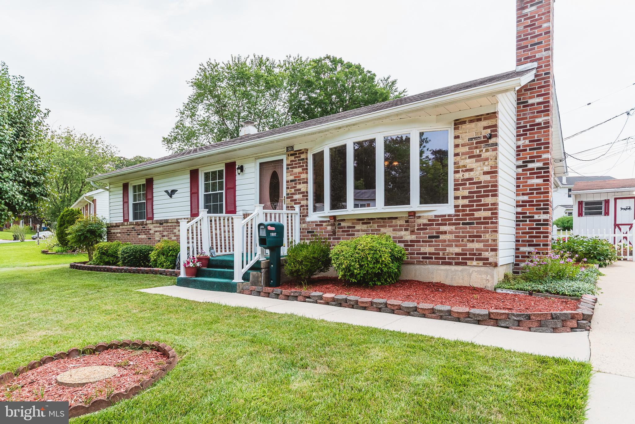 EDGE MEAD - Residential