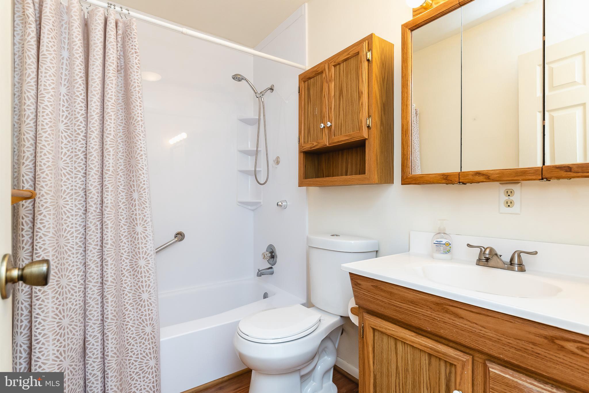 EDGE MEAD - Residential