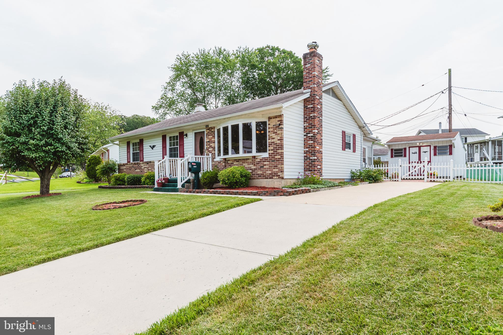 EDGE MEAD - Residential