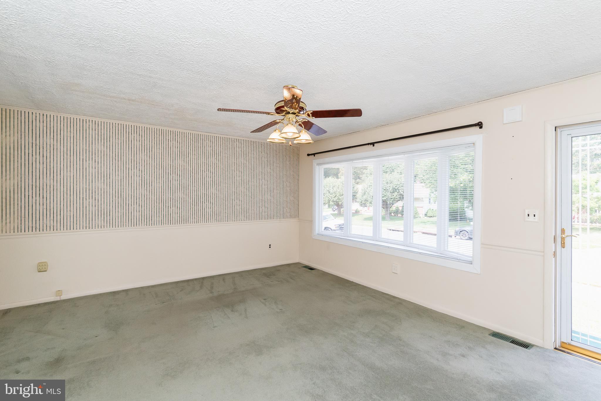 EDGE MEAD - Residential