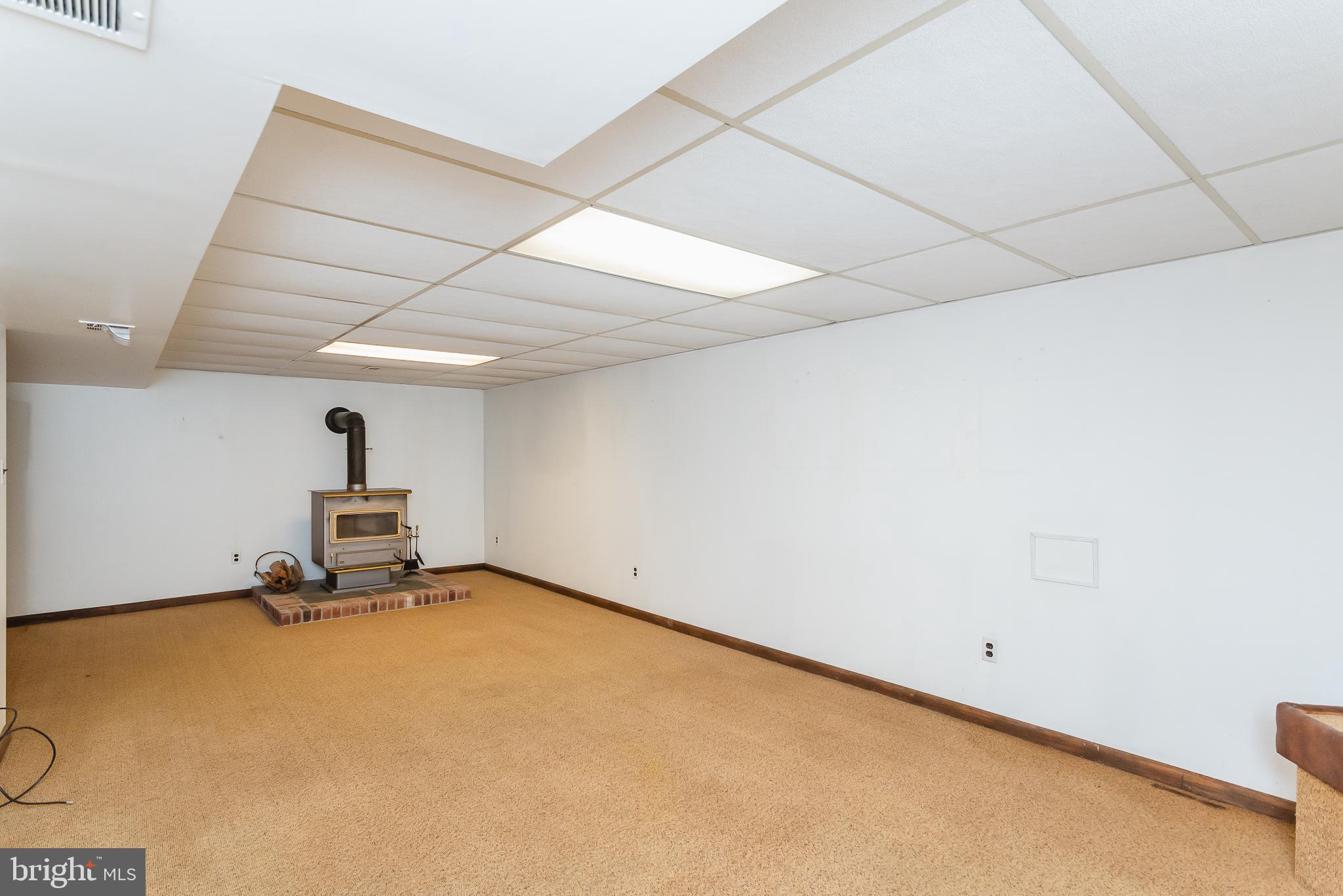 EDGE MEAD - Residential