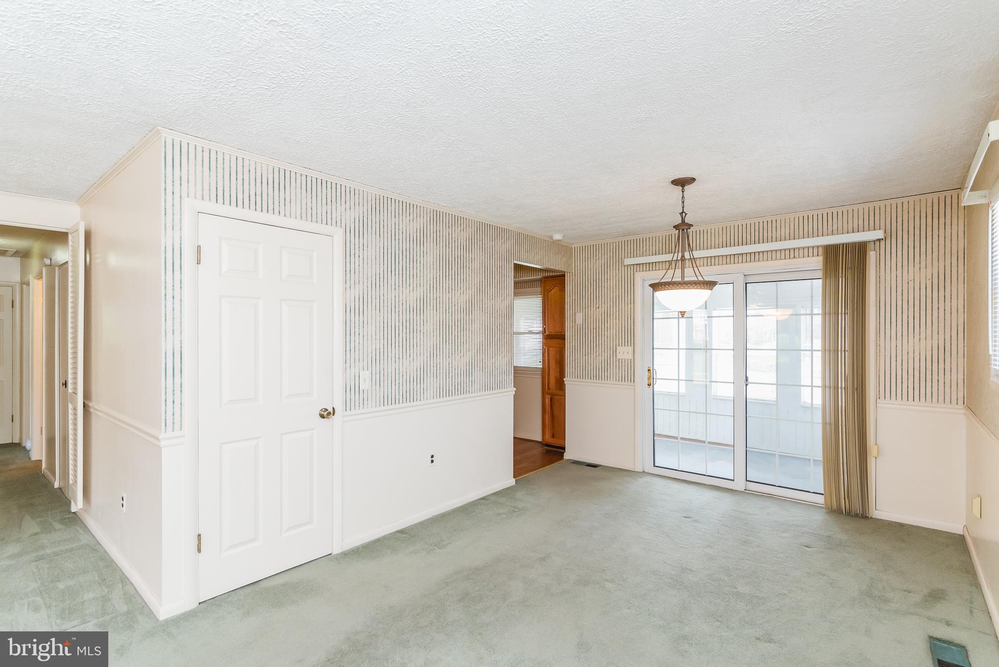 EDGE MEAD - Residential