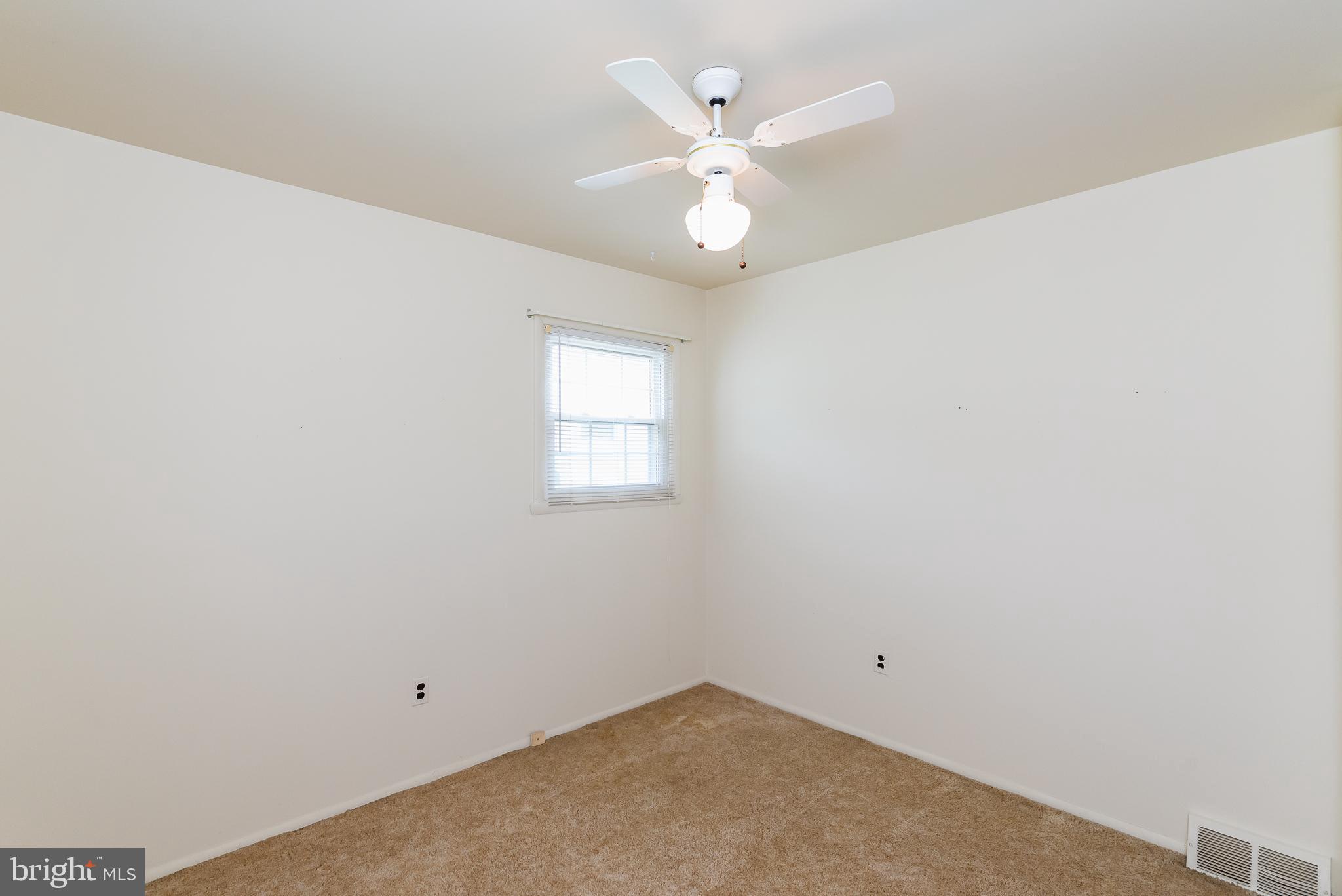 EDGE MEAD - Residential