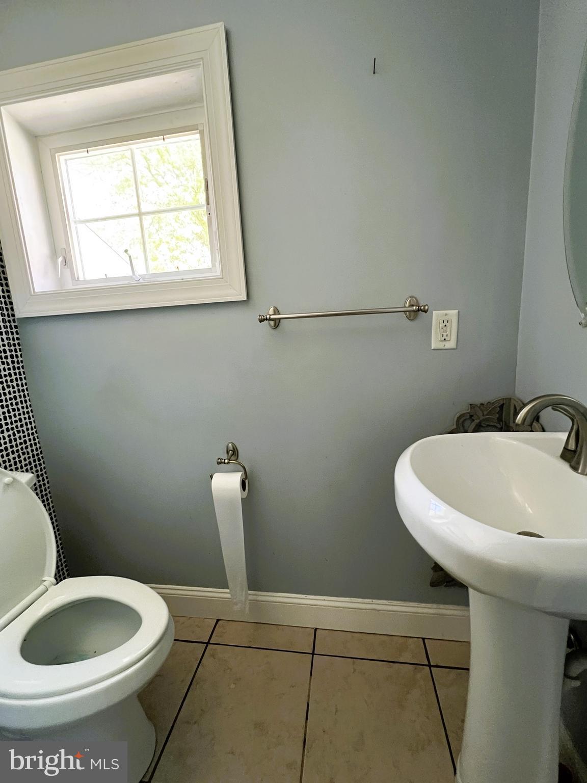 MILLINGTON - Residential