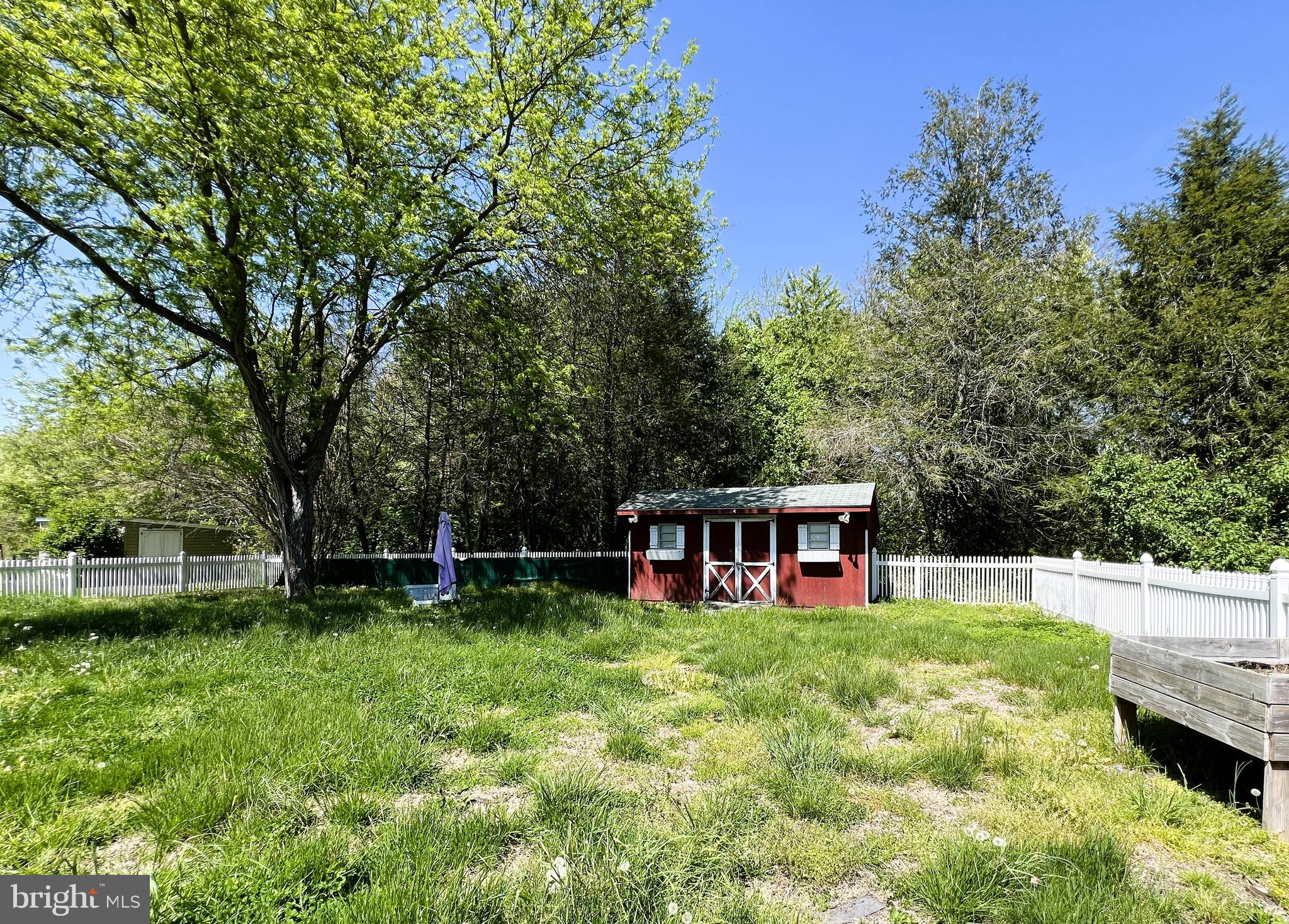 MILLINGTON - Residential