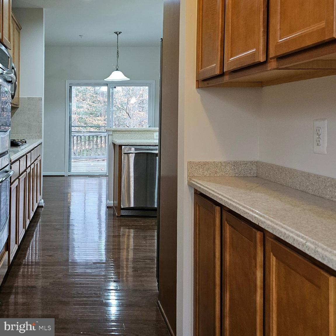 EAGLES POINTE - Residential Lease