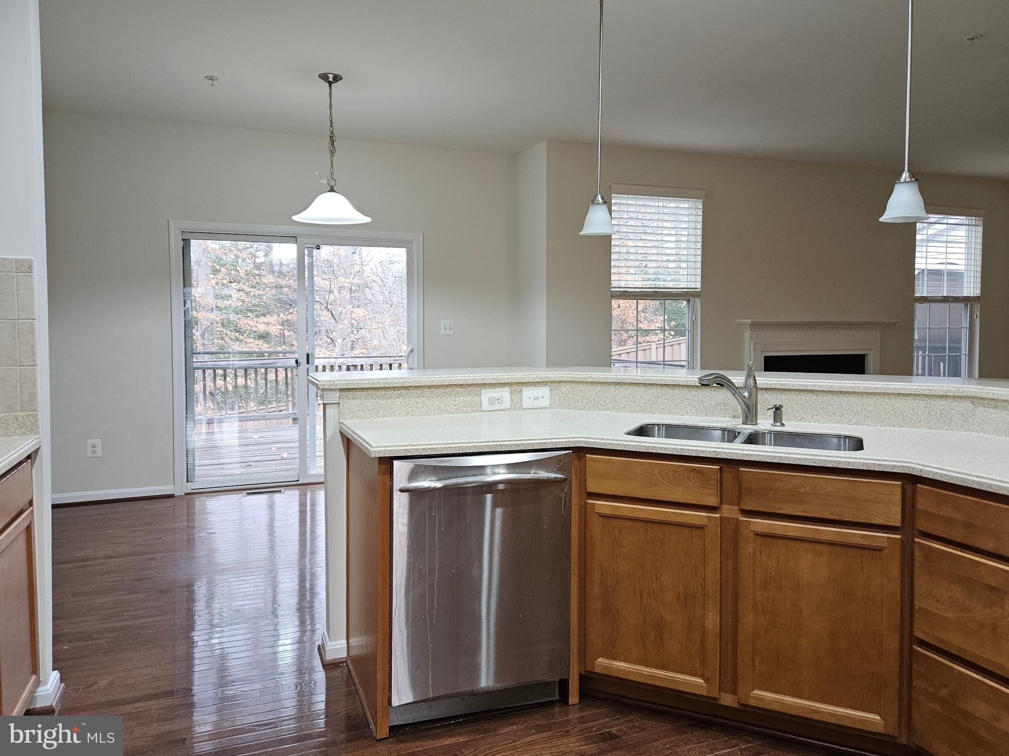 EAGLES POINTE - Residential Lease