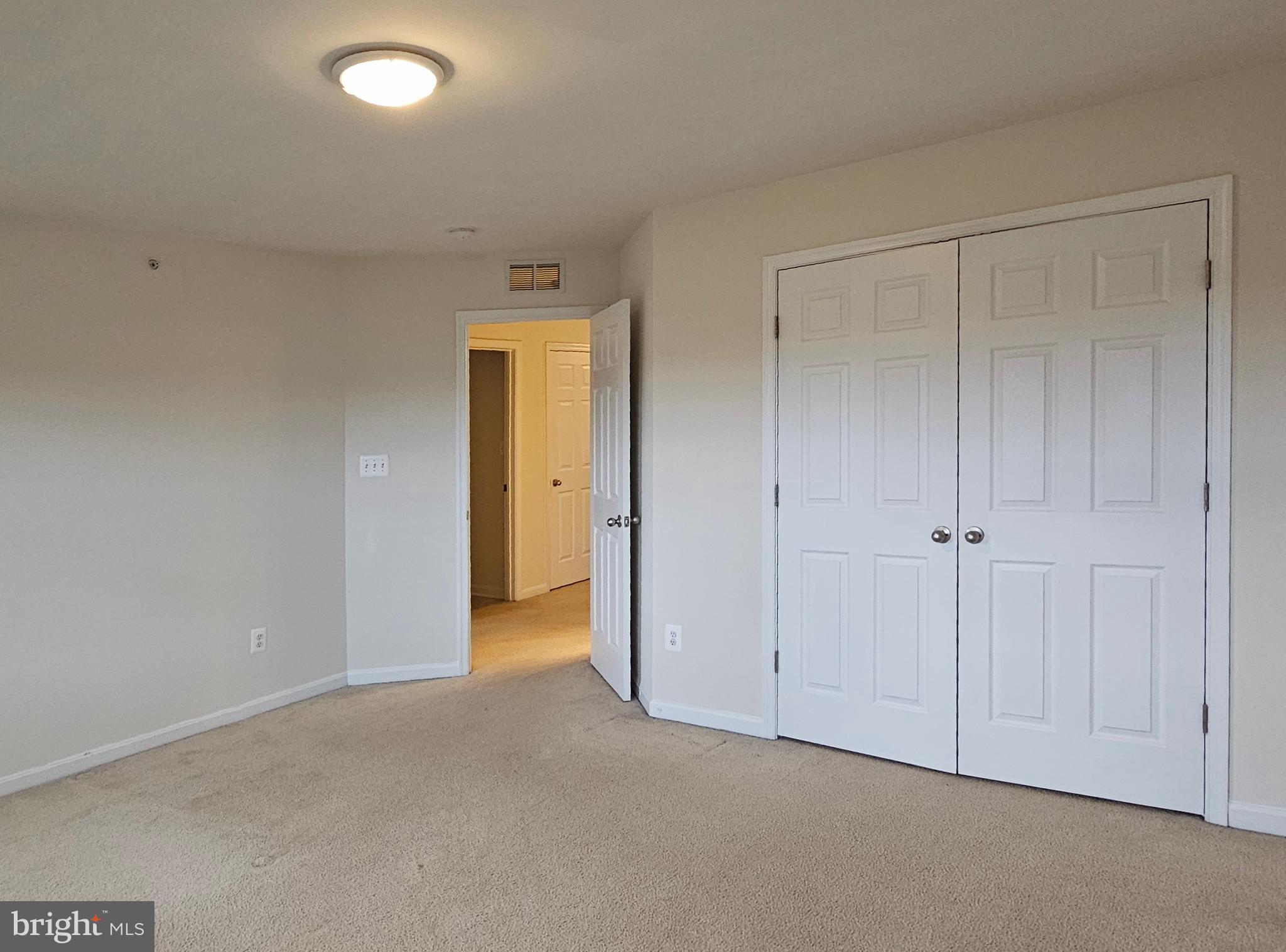 EAGLES POINTE - Residential Lease