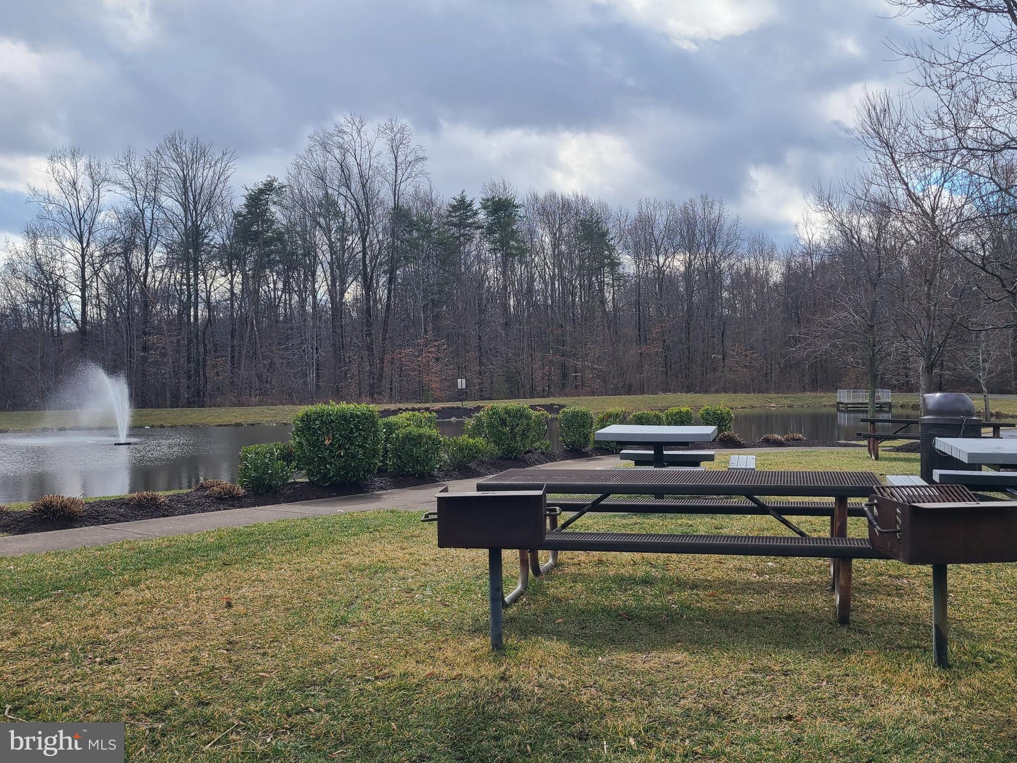EAGLES POINTE - Residential Lease