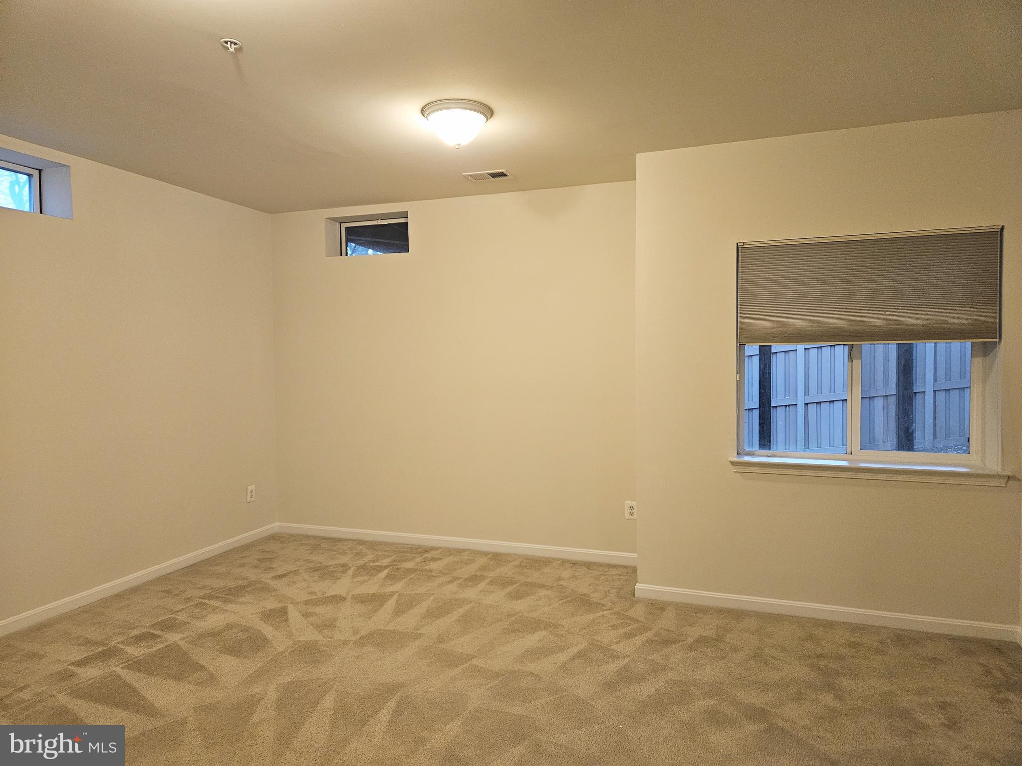 EAGLES POINTE - Residential Lease