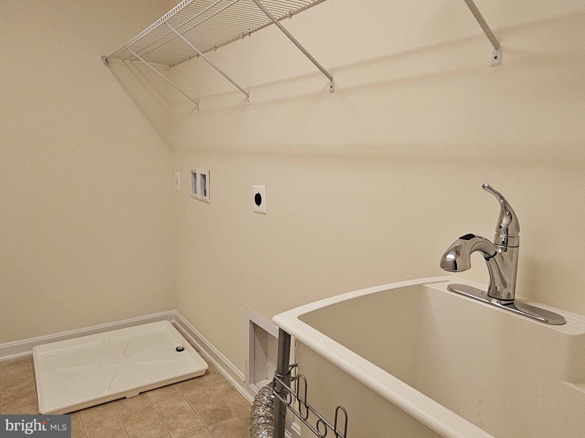 EAGLES POINTE - Residential Lease