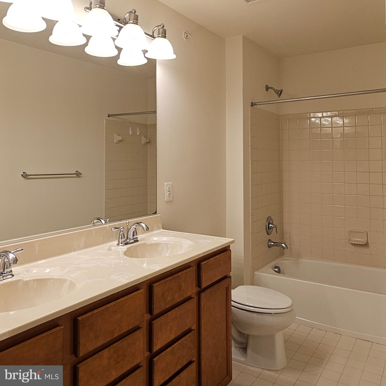 EAGLES POINTE - Residential Lease
