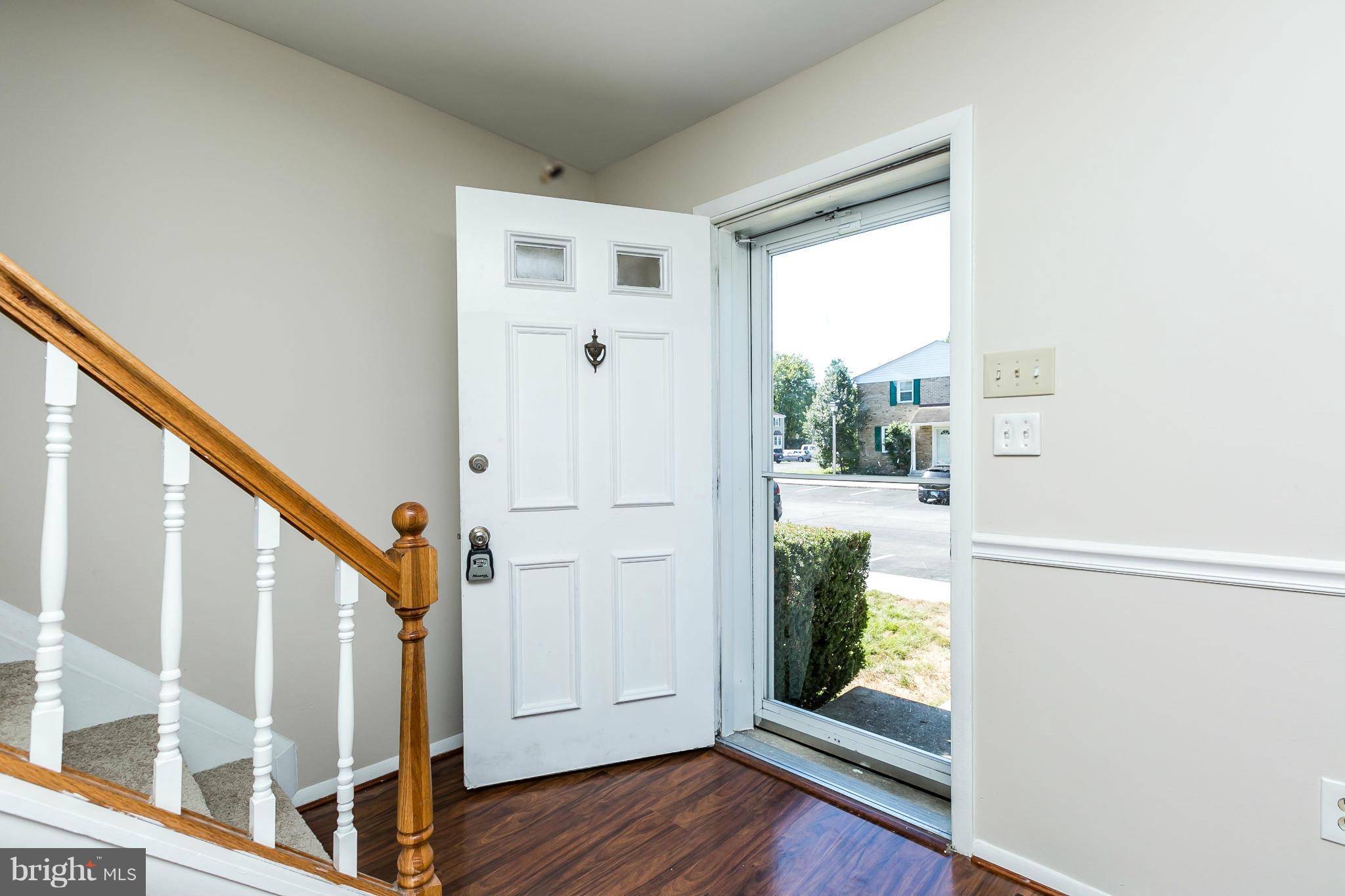 CROFTON SQUARE - Residential Lease