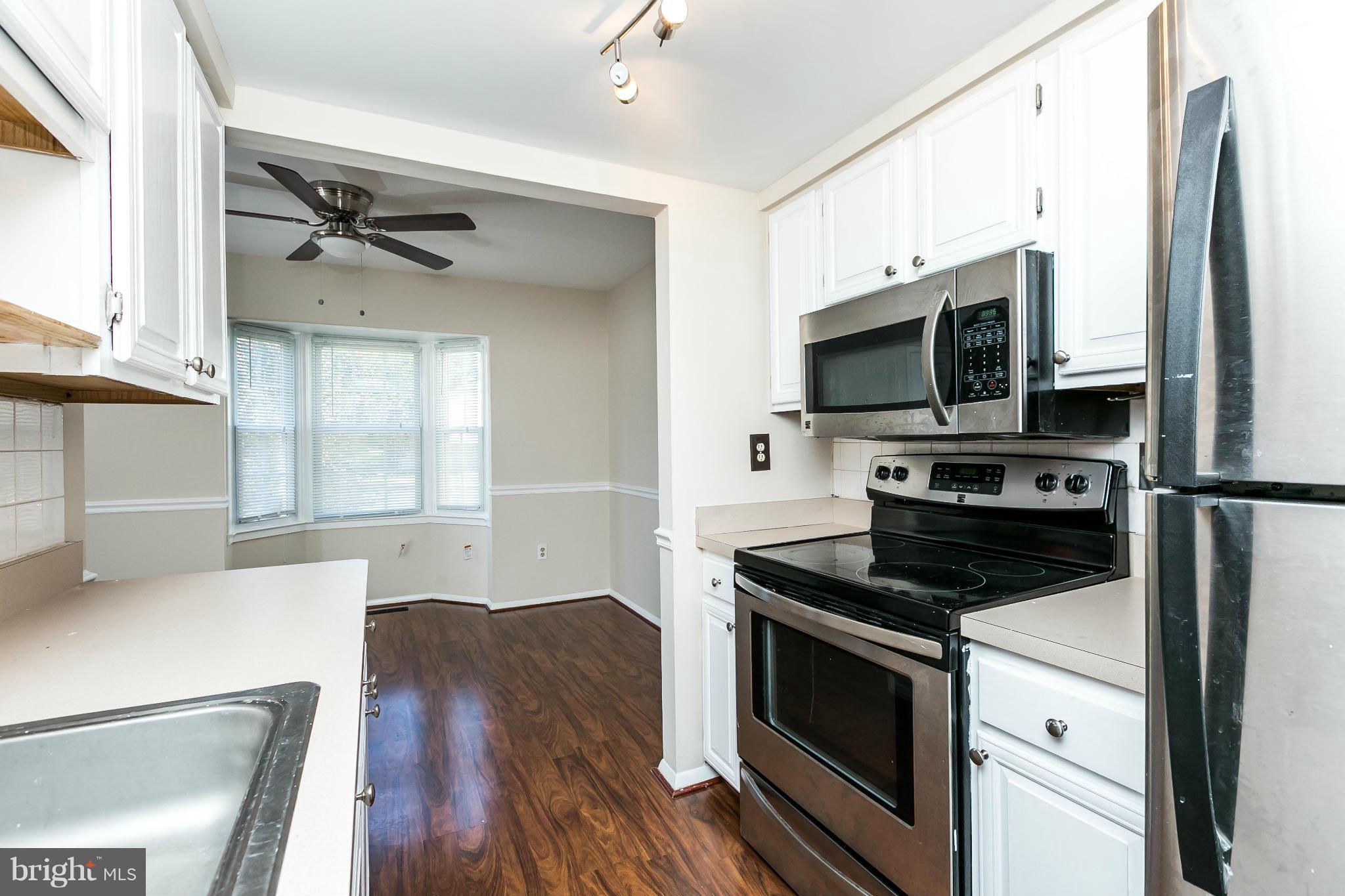 CROFTON SQUARE - Residential Lease