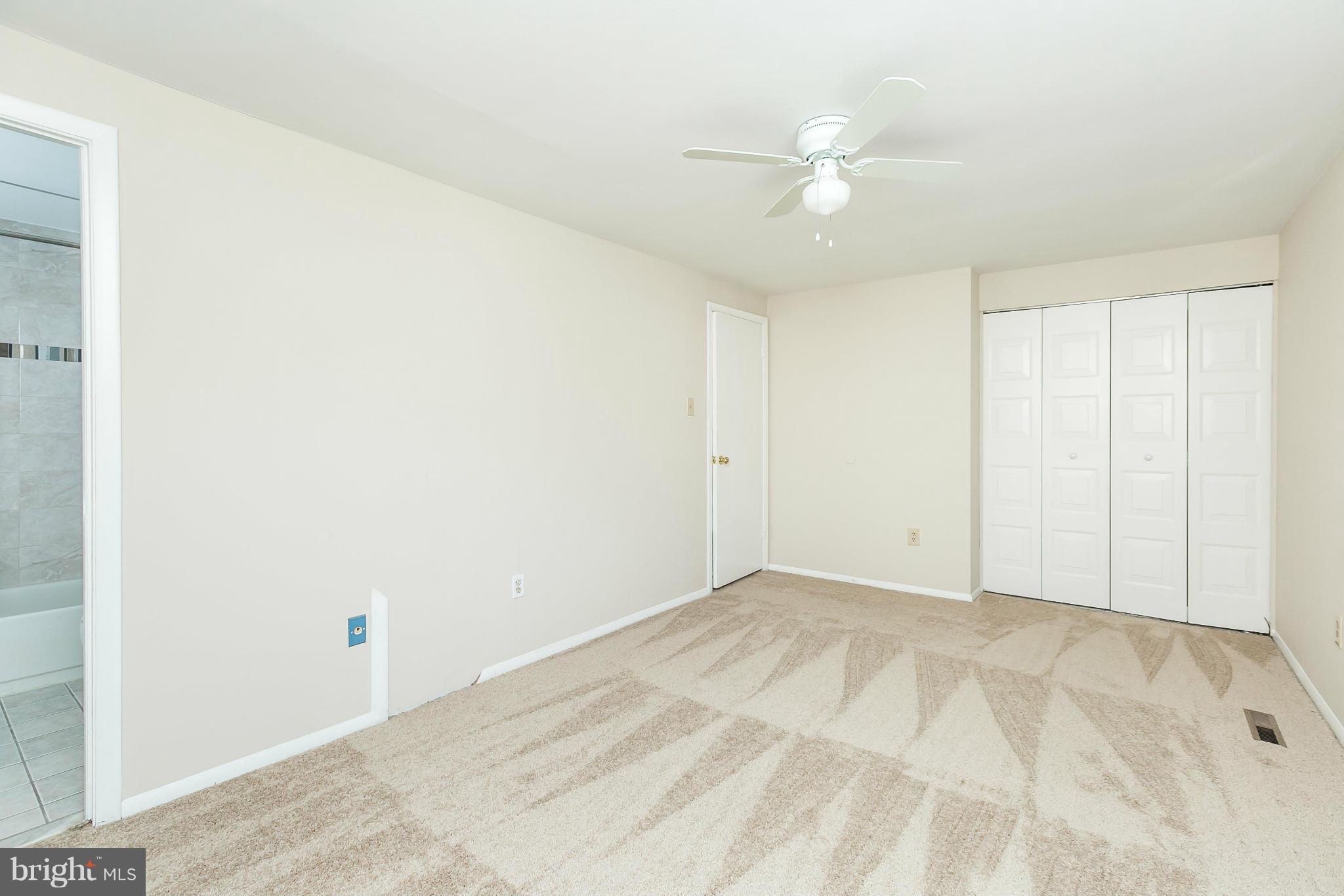 CROFTON SQUARE - Residential Lease