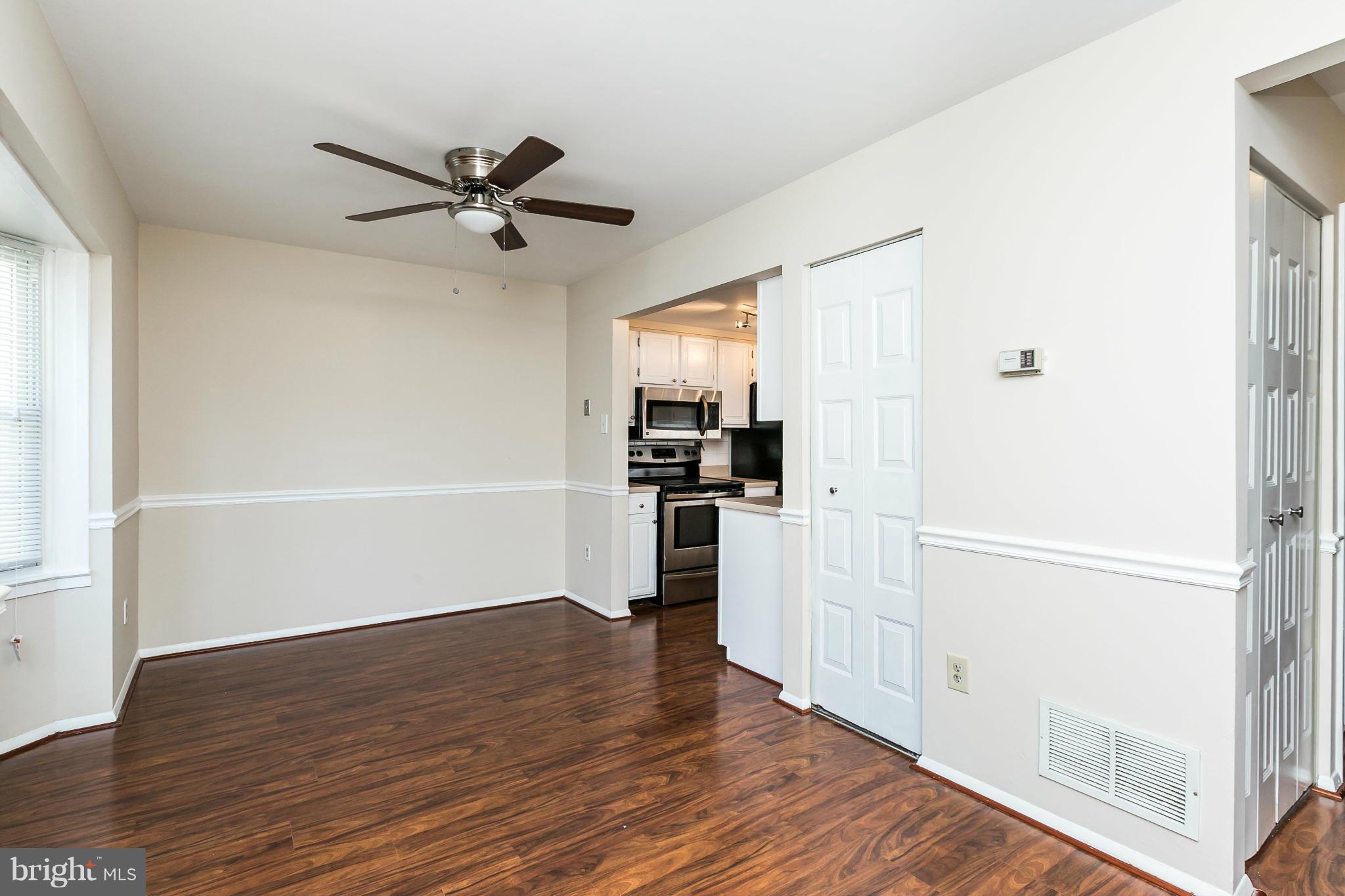 CROFTON SQUARE - Residential Lease