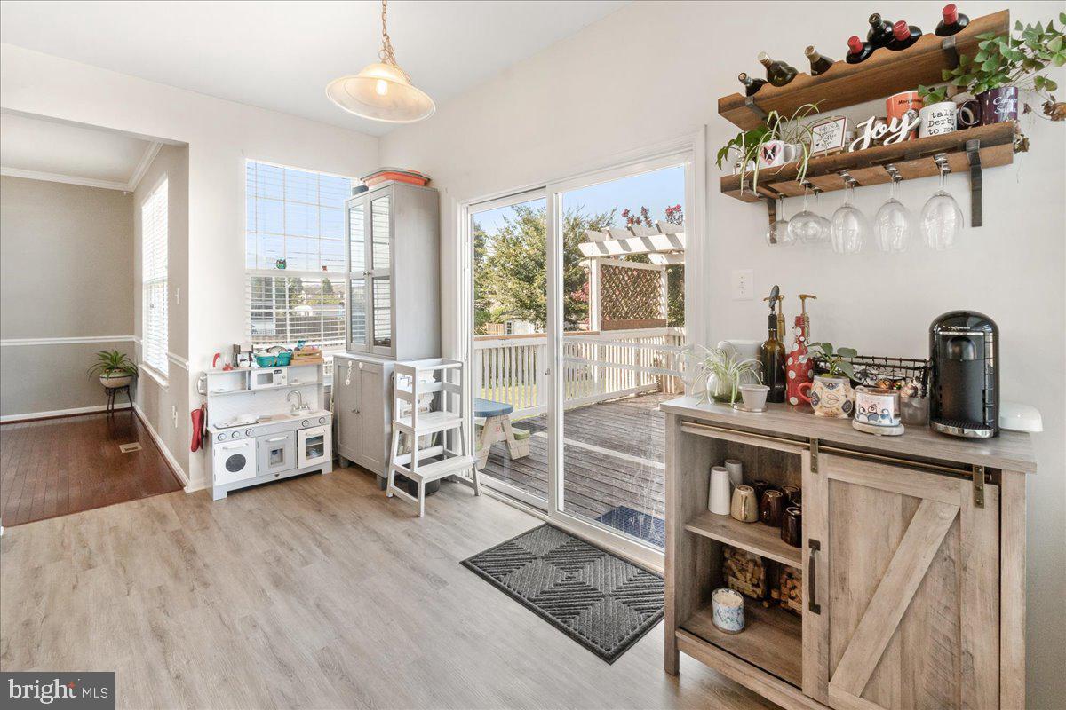 SUN MEADOW - Residential Lease