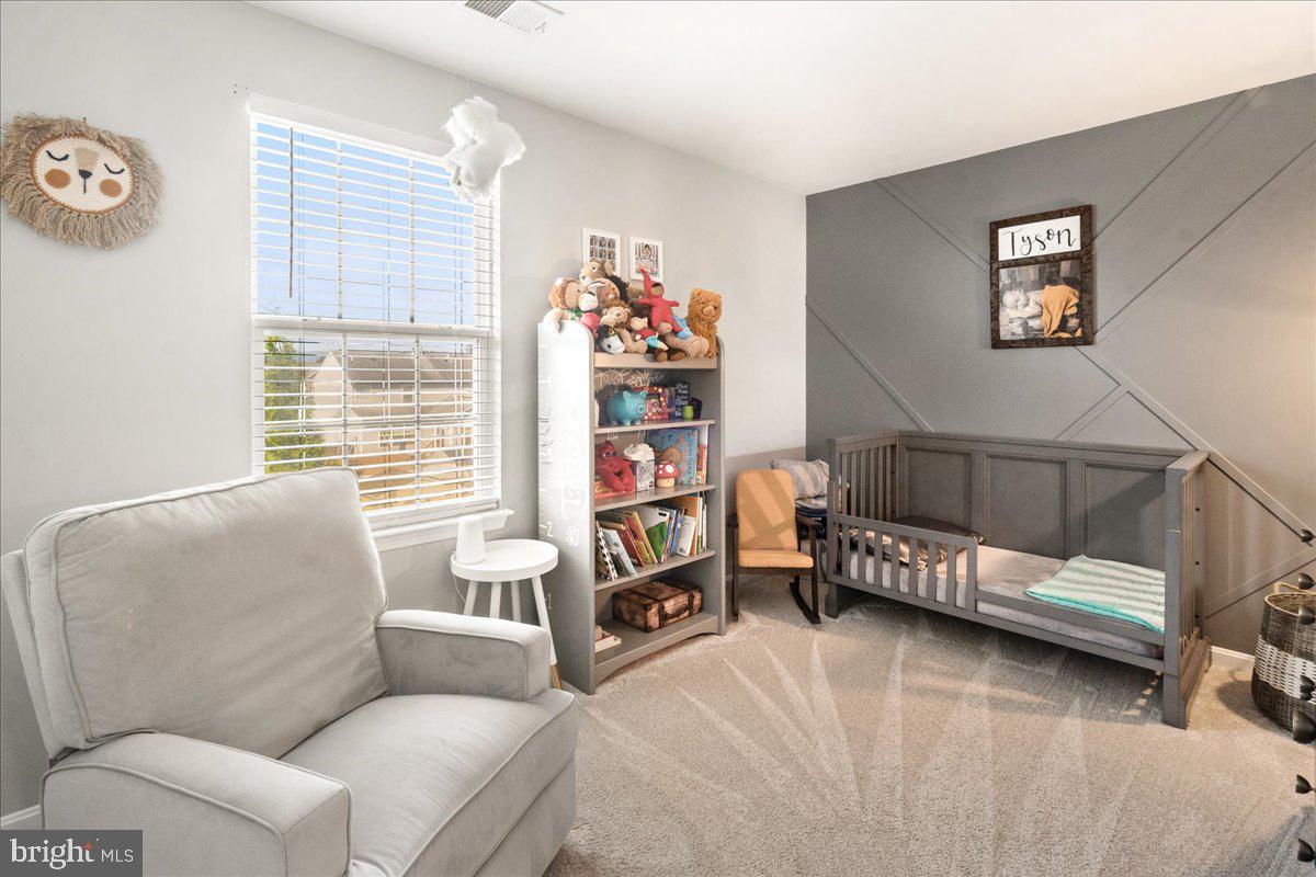 SUN MEADOW - Residential Lease