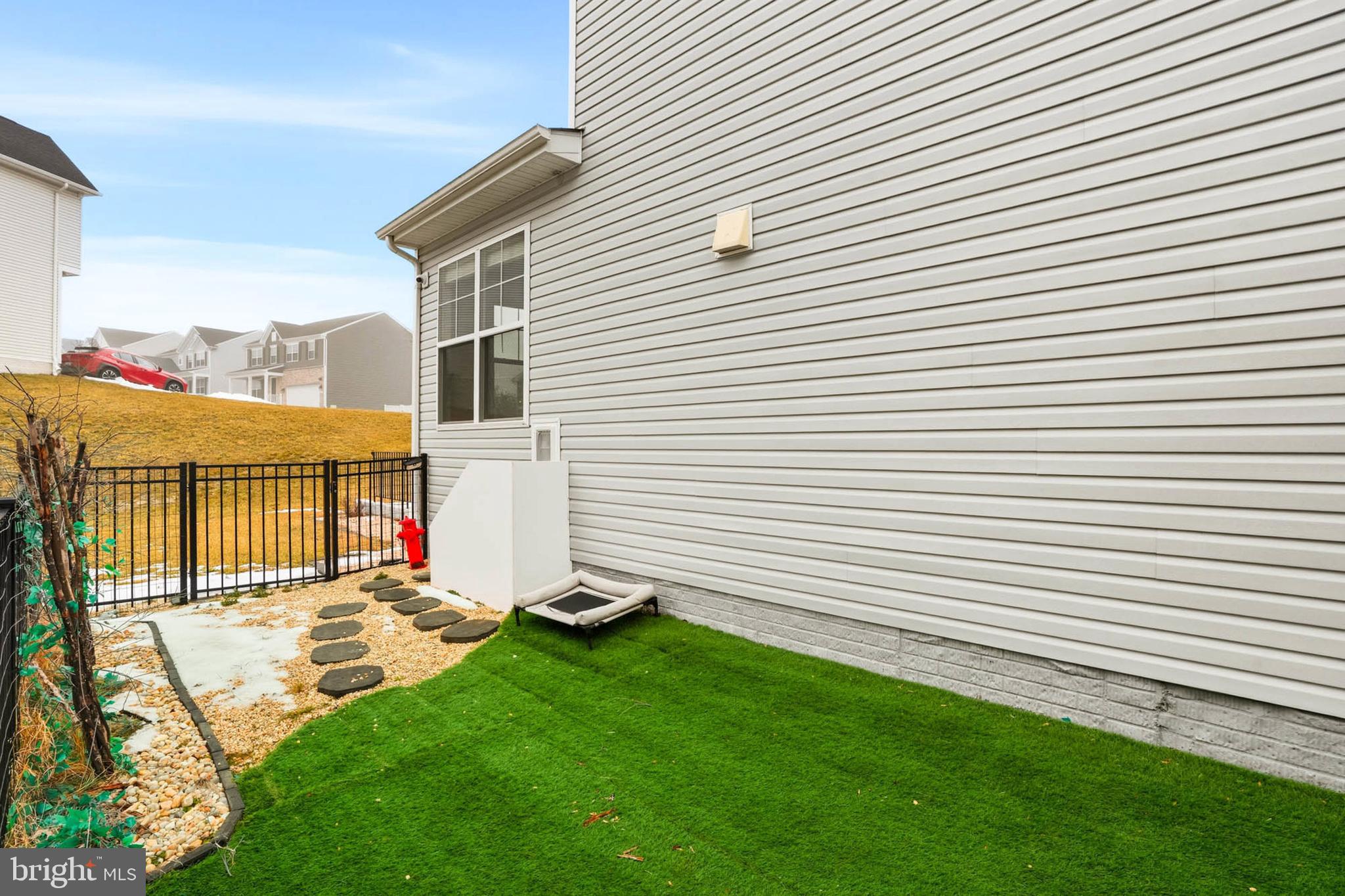 BRITTANY MANOR - Residential