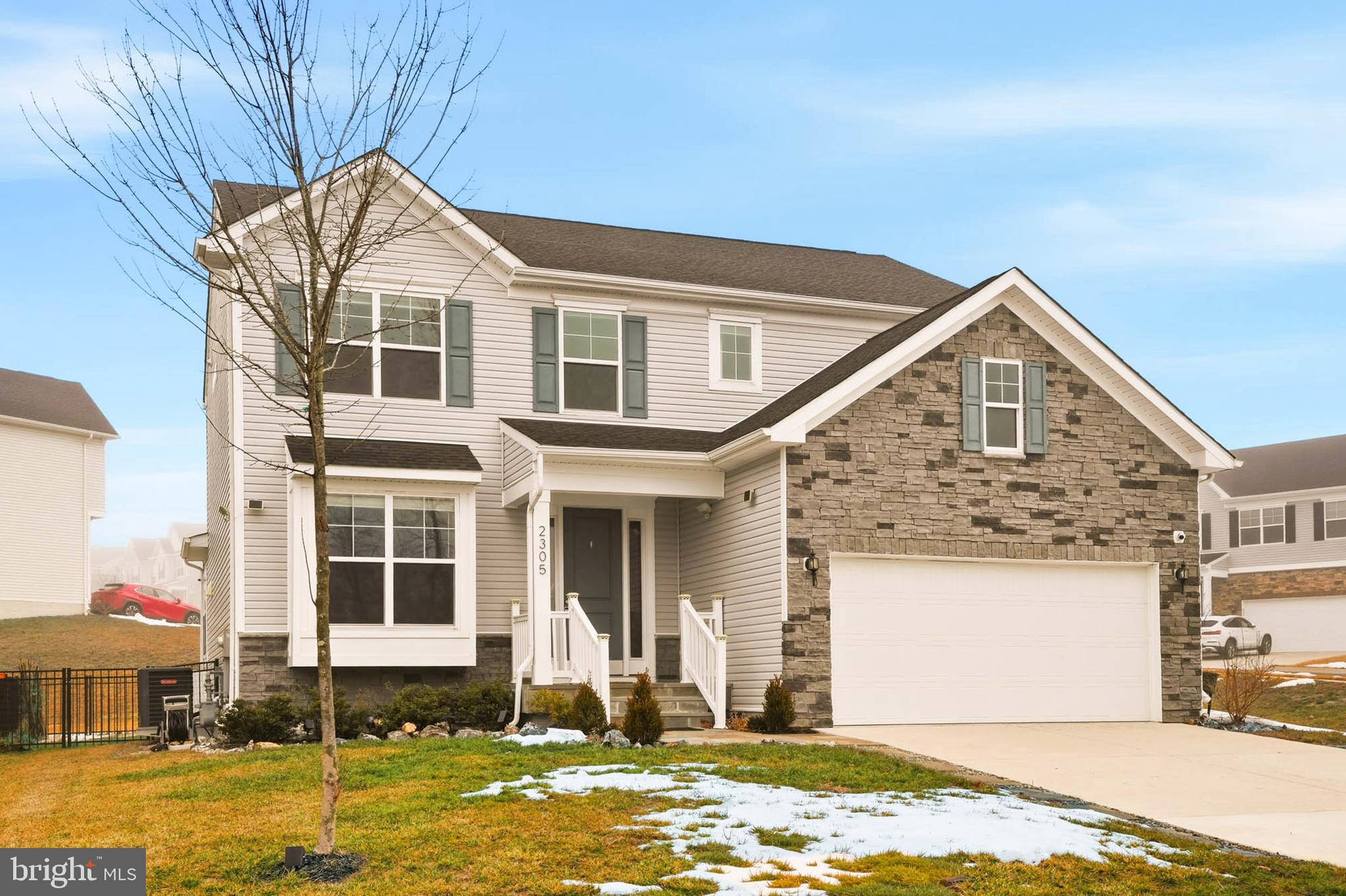 BRITTANY MANOR - Residential