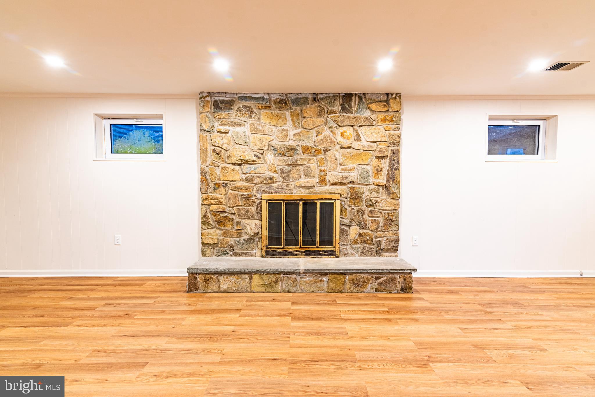 OLNEY OUTSIDE - Residential