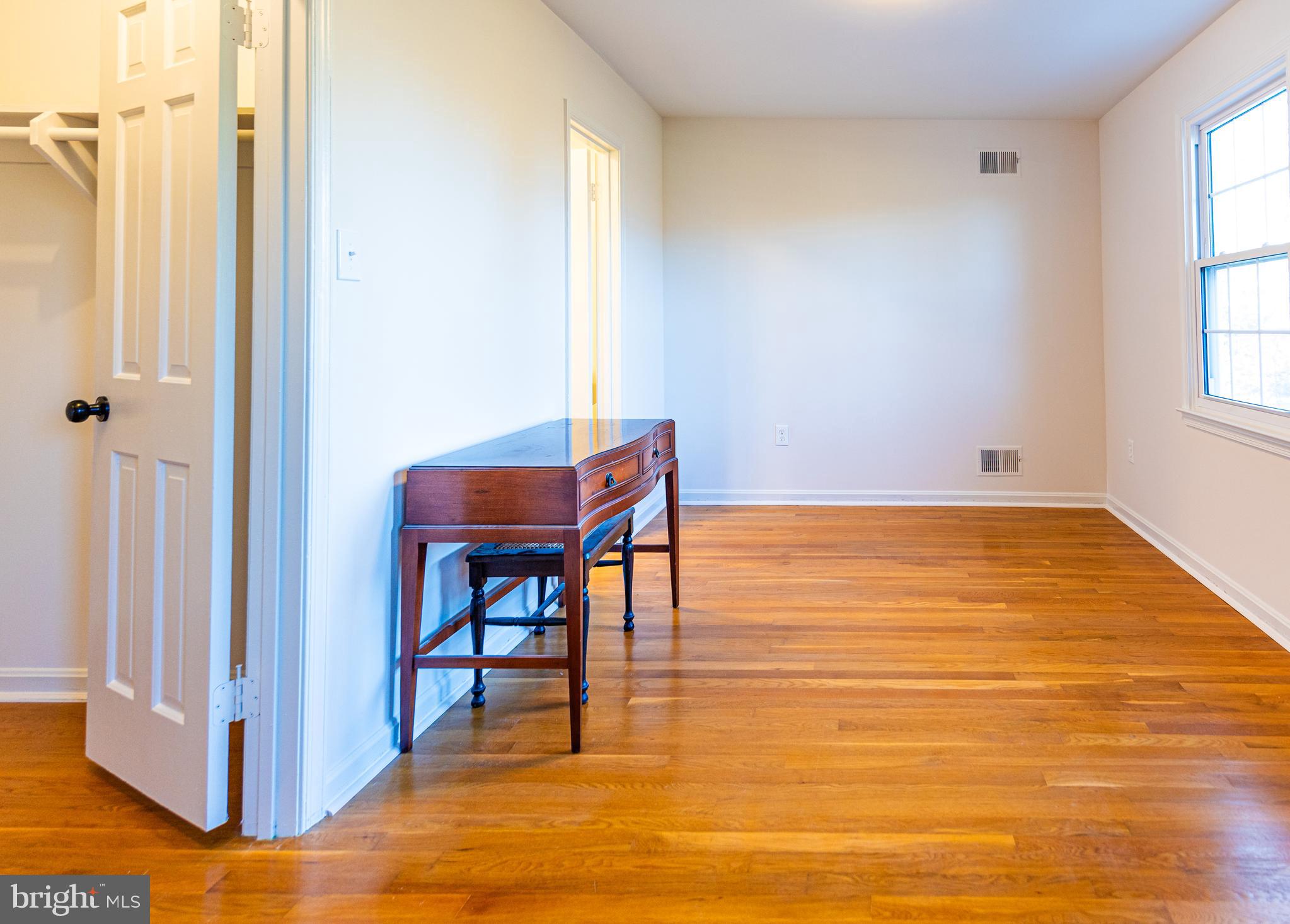 OLNEY OUTSIDE - Residential