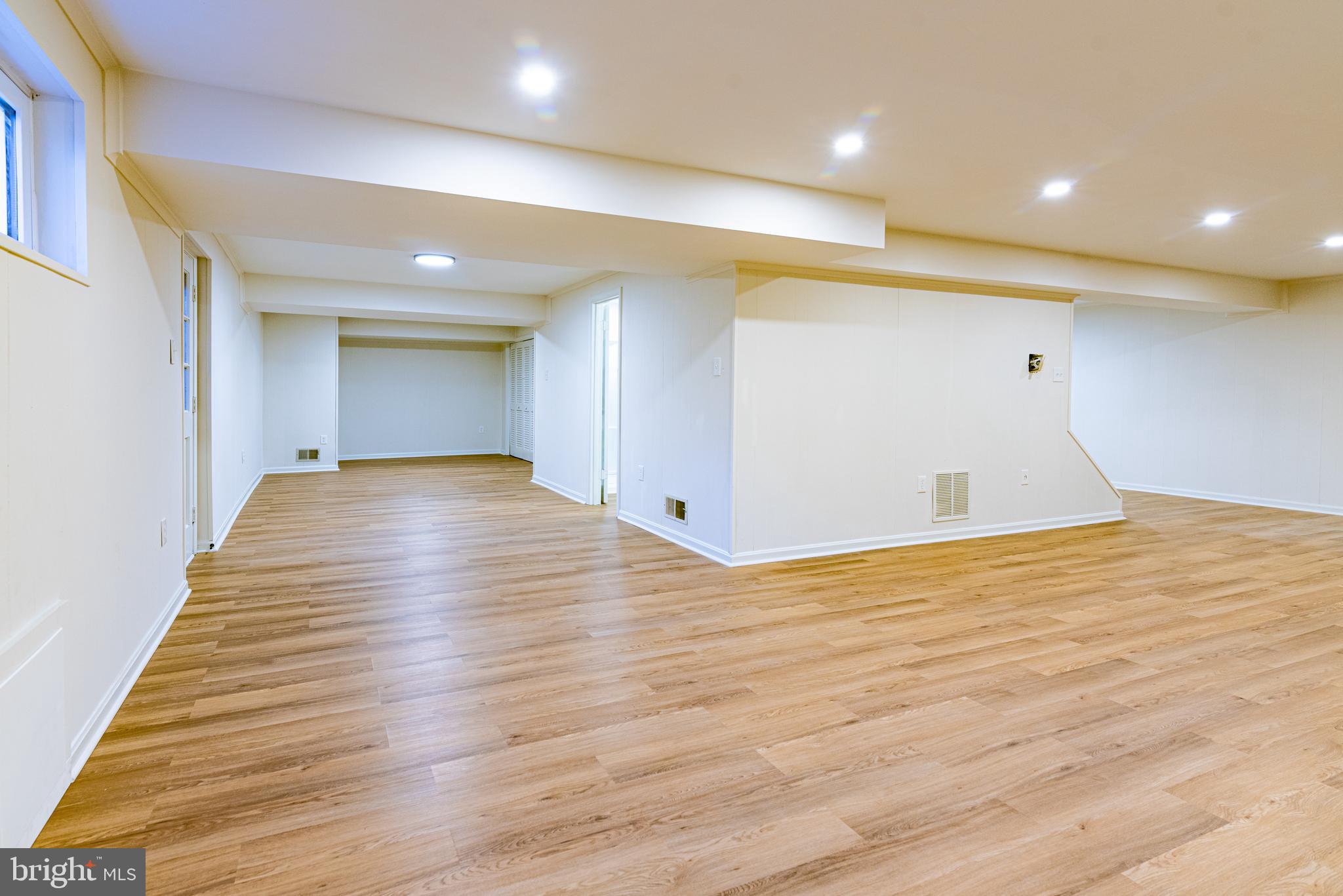 OLNEY OUTSIDE - Residential