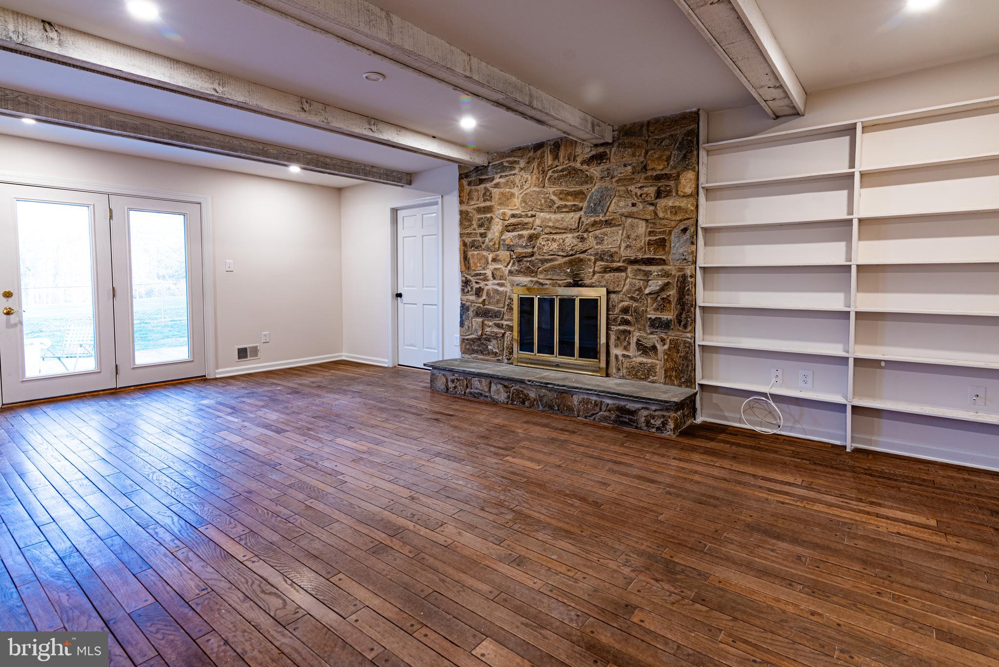 OLNEY OUTSIDE - Residential