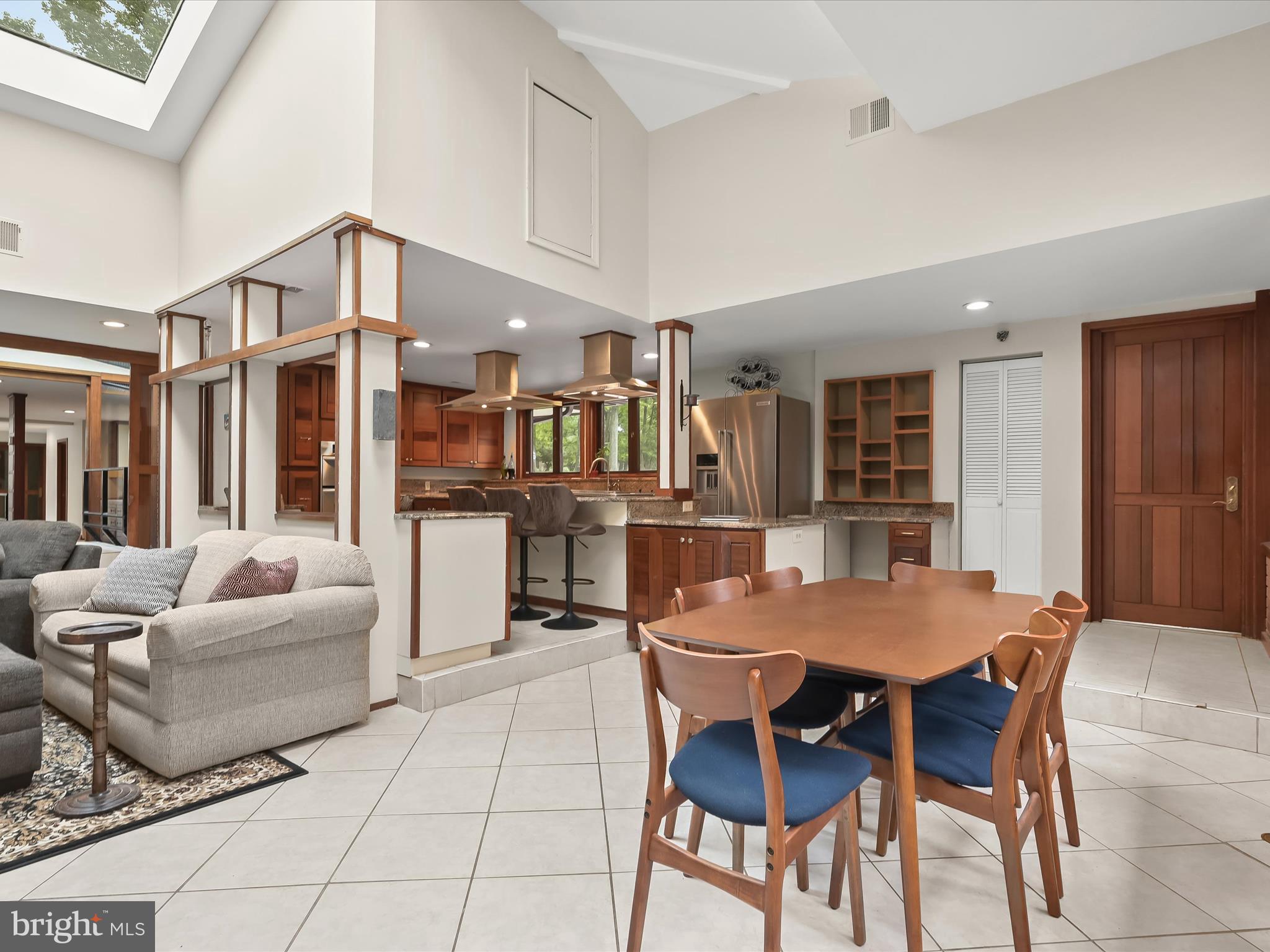 KALMIA FARMS - Residential