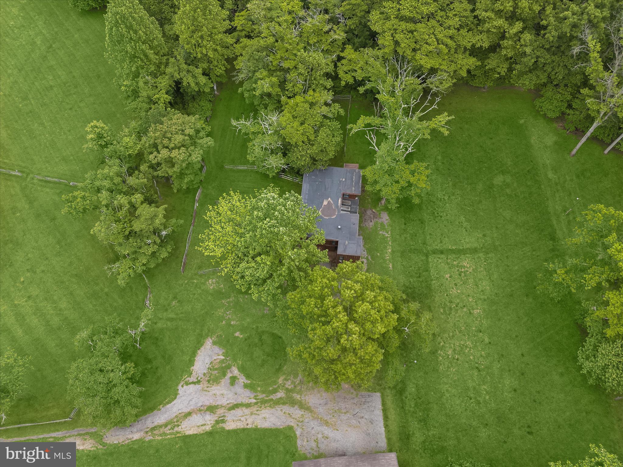 KALMIA FARMS - Residential