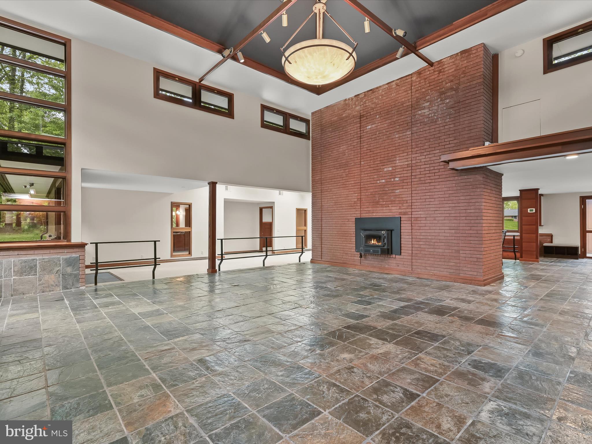 KALMIA FARMS - Residential