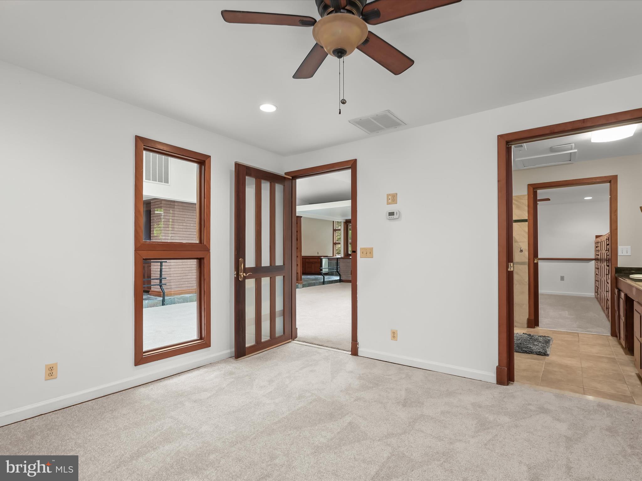 KALMIA FARMS - Residential