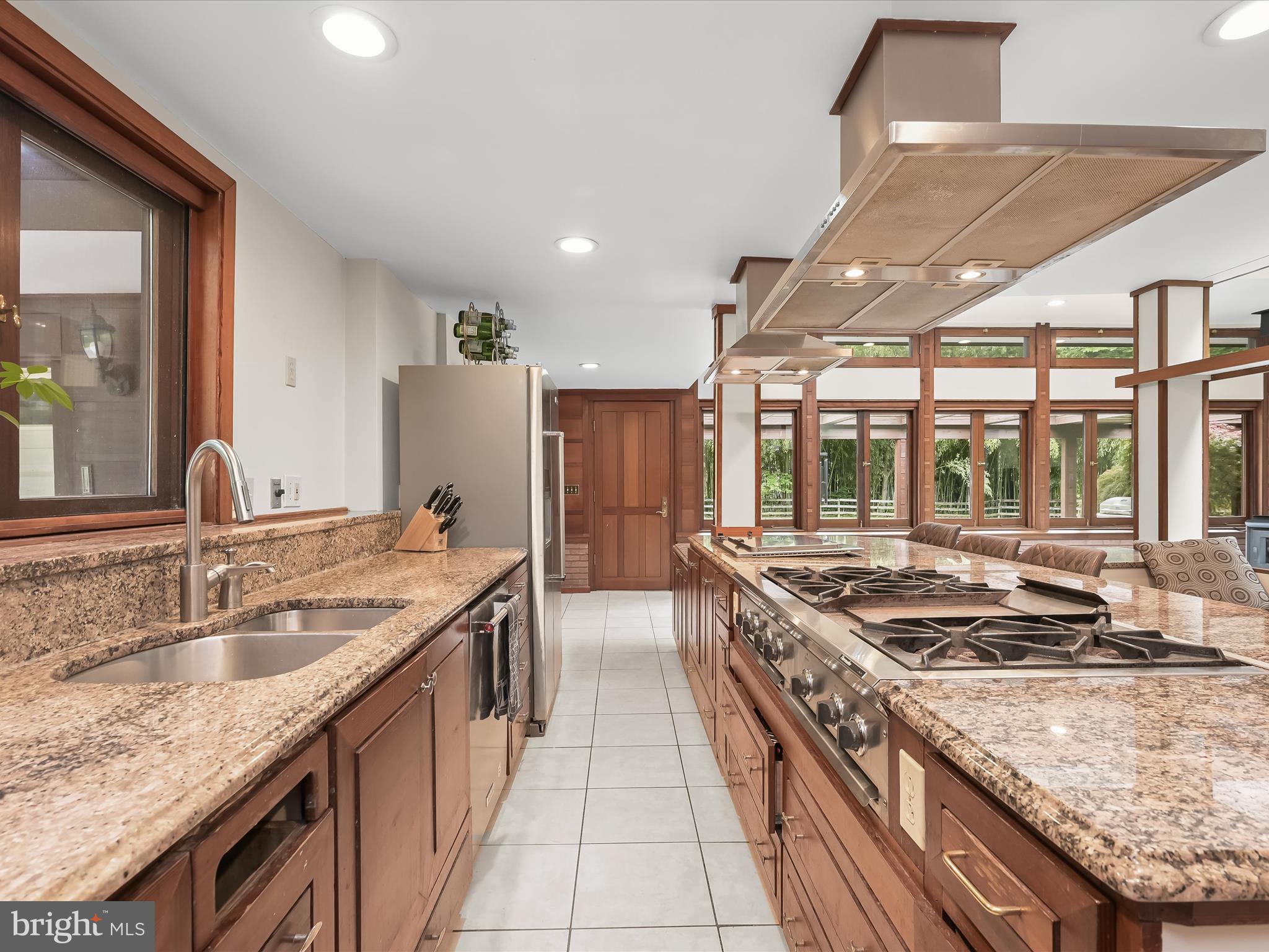 KALMIA FARMS - Residential