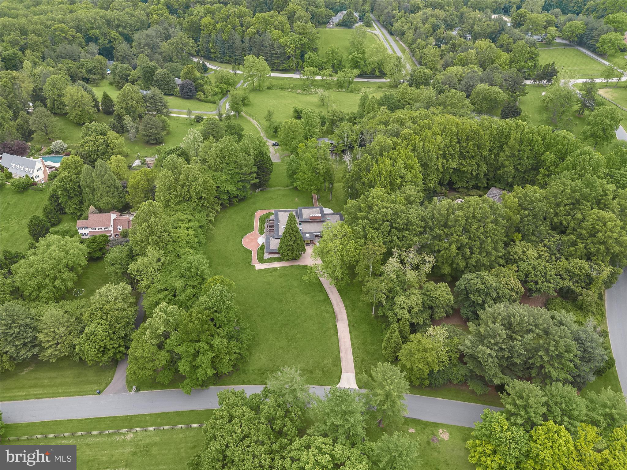 KALMIA FARMS - Residential