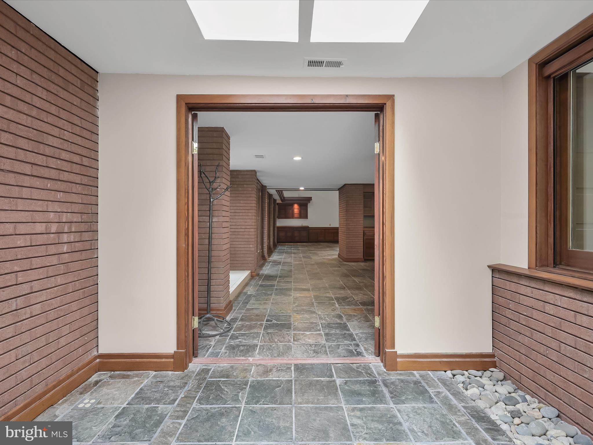 KALMIA FARMS - Residential