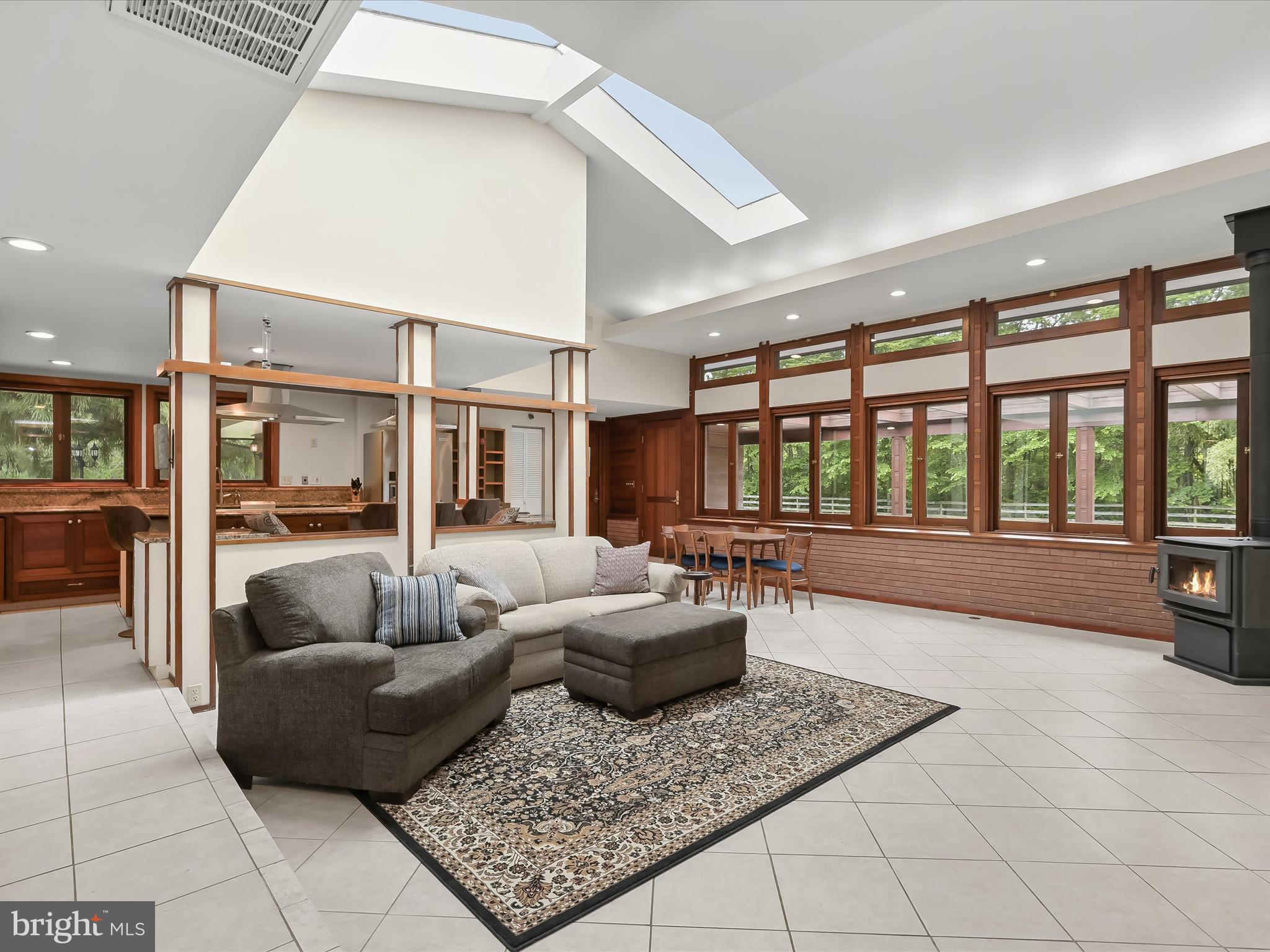 KALMIA FARMS - Residential