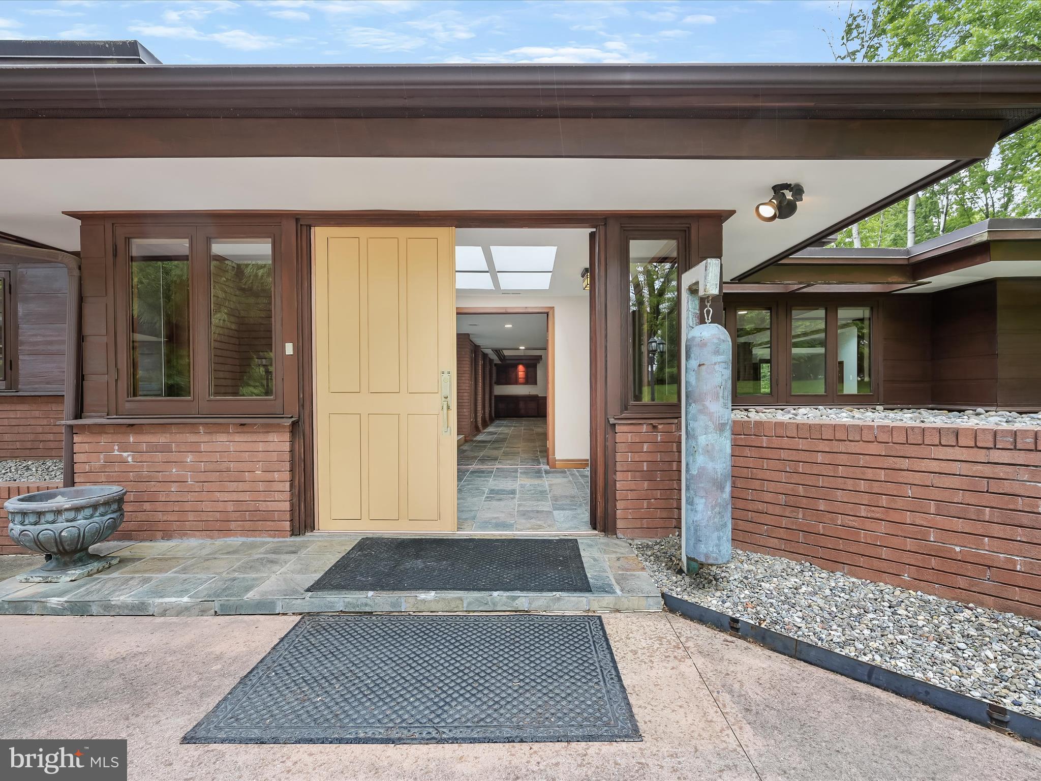 KALMIA FARMS - Residential