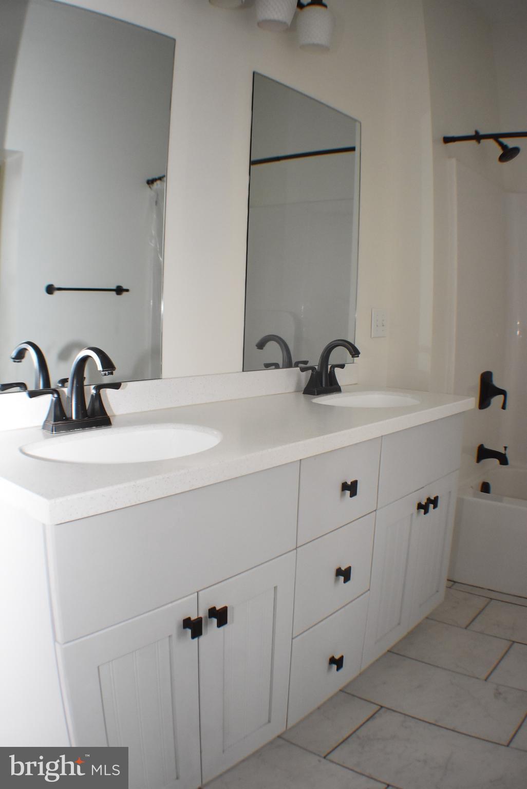 SPRING GARDEN TWP - Residential Lease