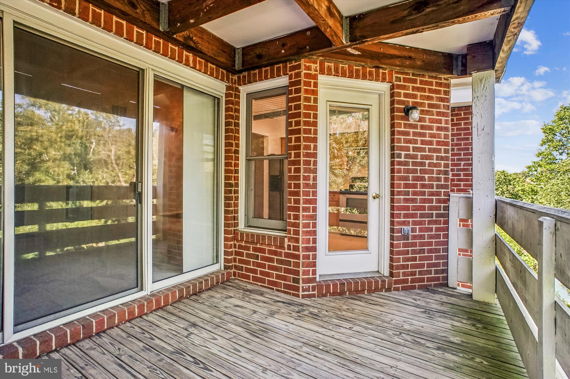 THE COVE - Residential