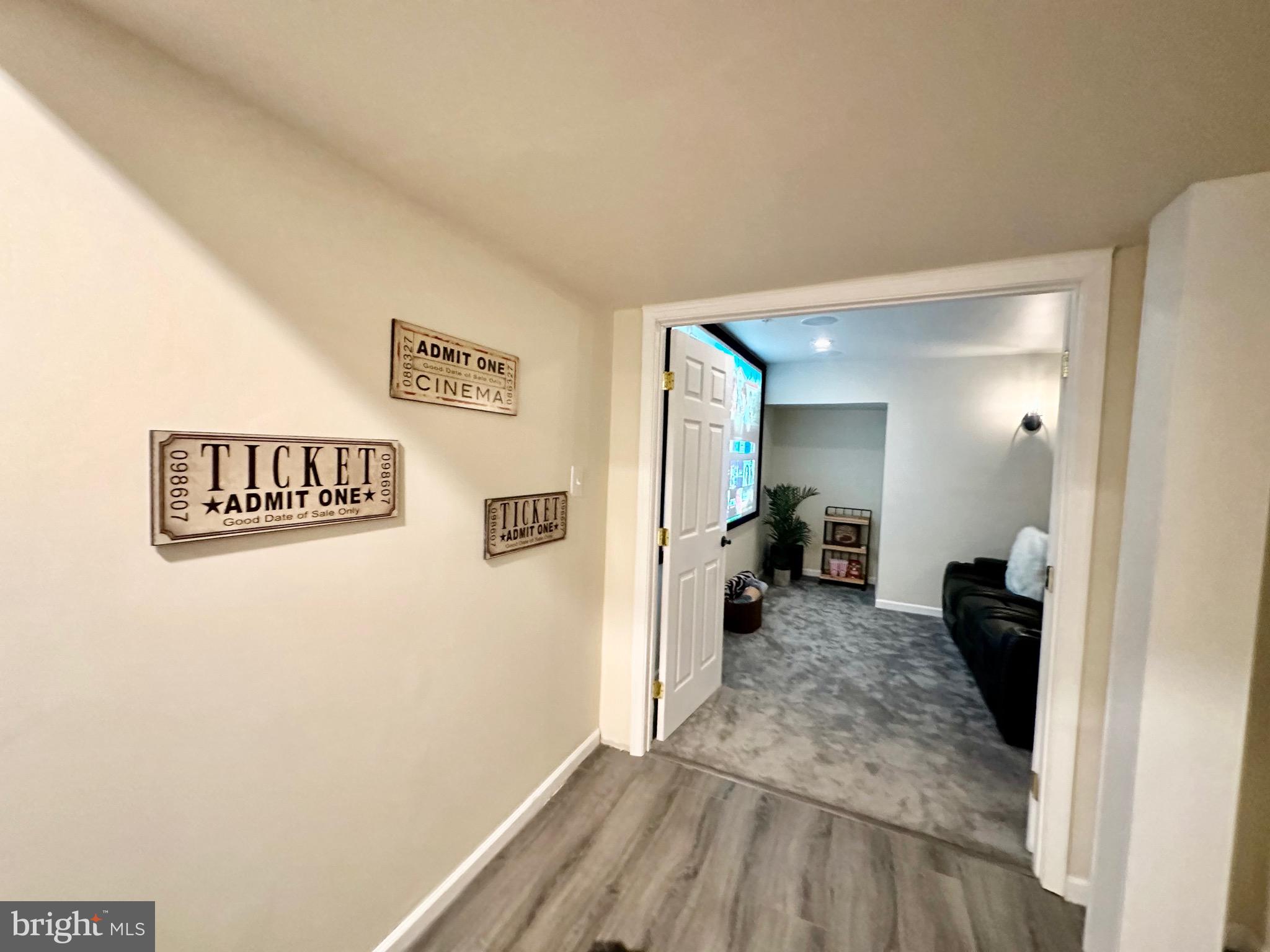 ST. CHARLES GLENEAGLES SOUTH - Residential Lease