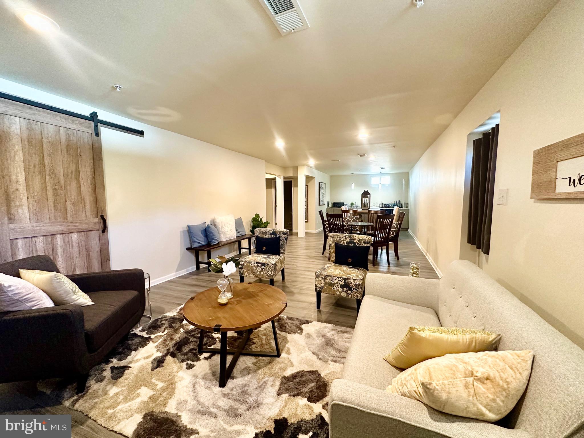 ST. CHARLES GLENEAGLES SOUTH - Residential Lease