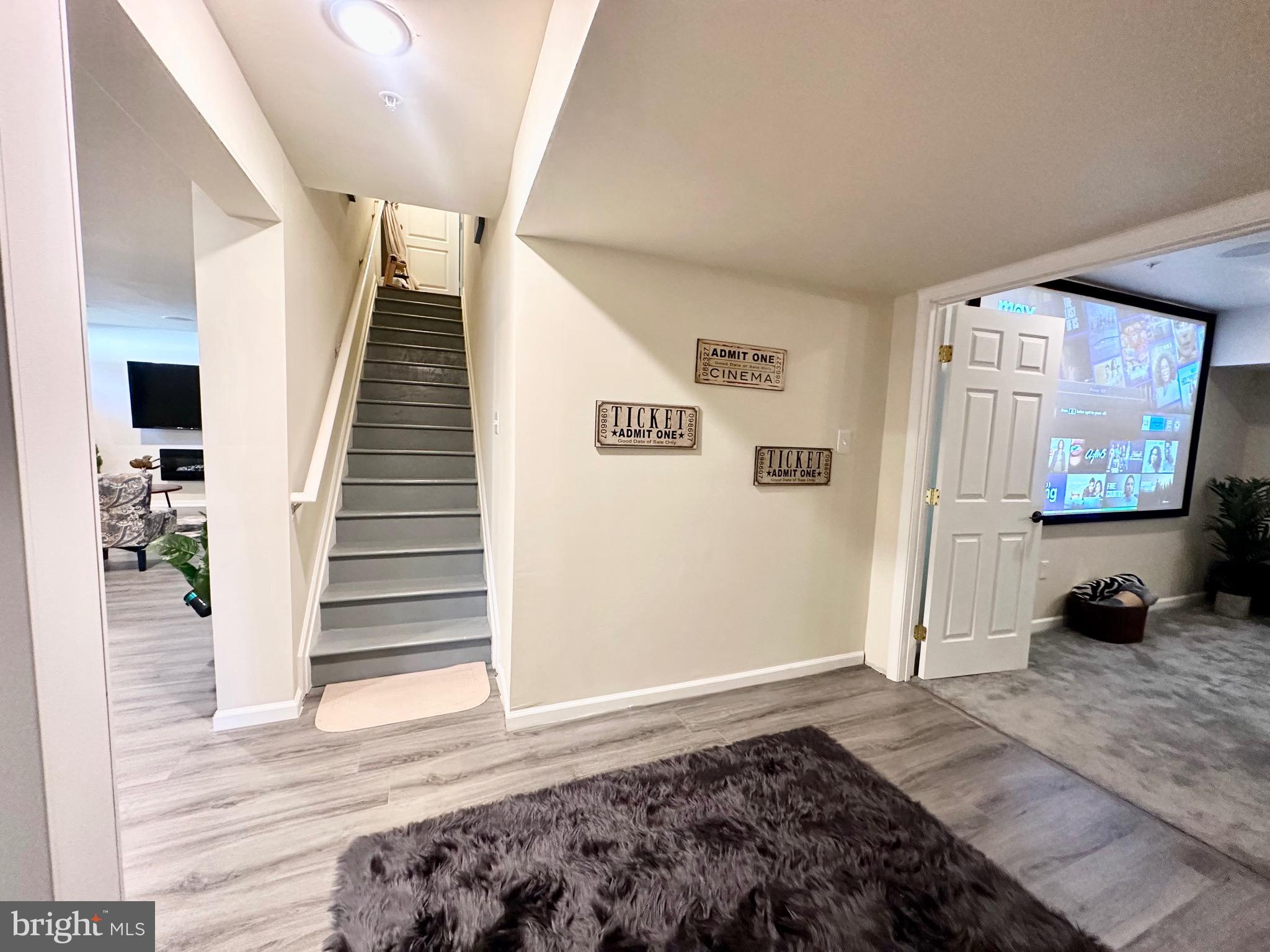 ST. CHARLES GLENEAGLES SOUTH - Residential Lease