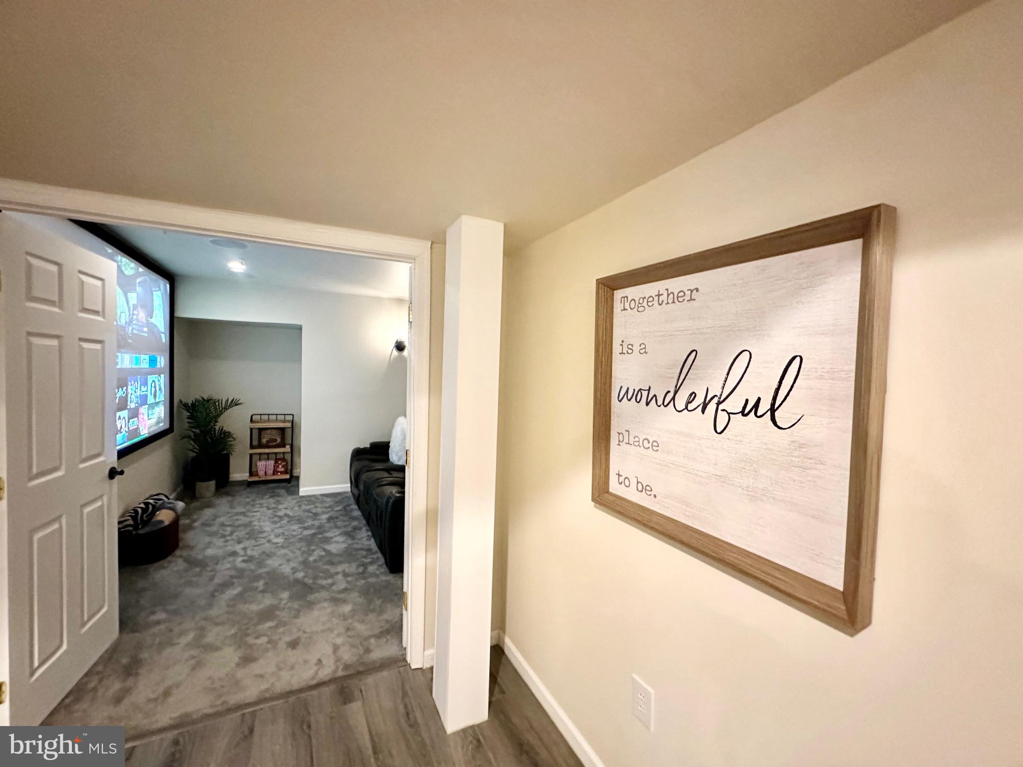 ST. CHARLES GLENEAGLES SOUTH - Residential Lease