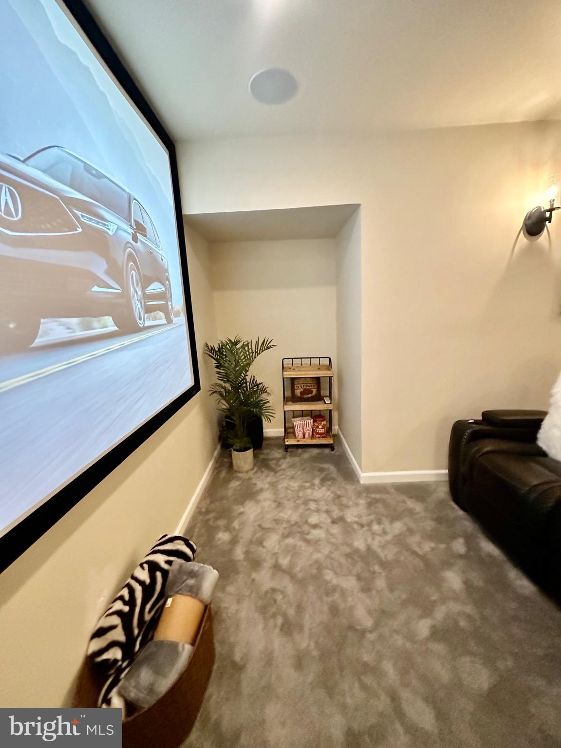 ST. CHARLES GLENEAGLES SOUTH - Residential Lease