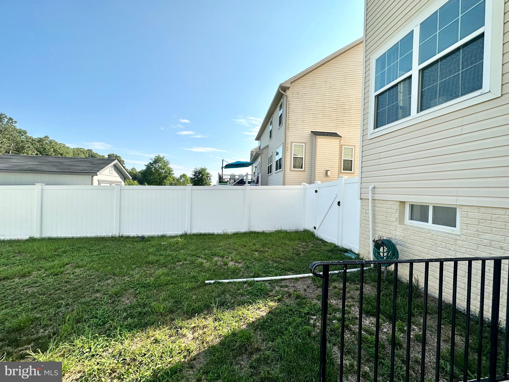 ST. CHARLES GLENEAGLES SOUTH - Residential Lease